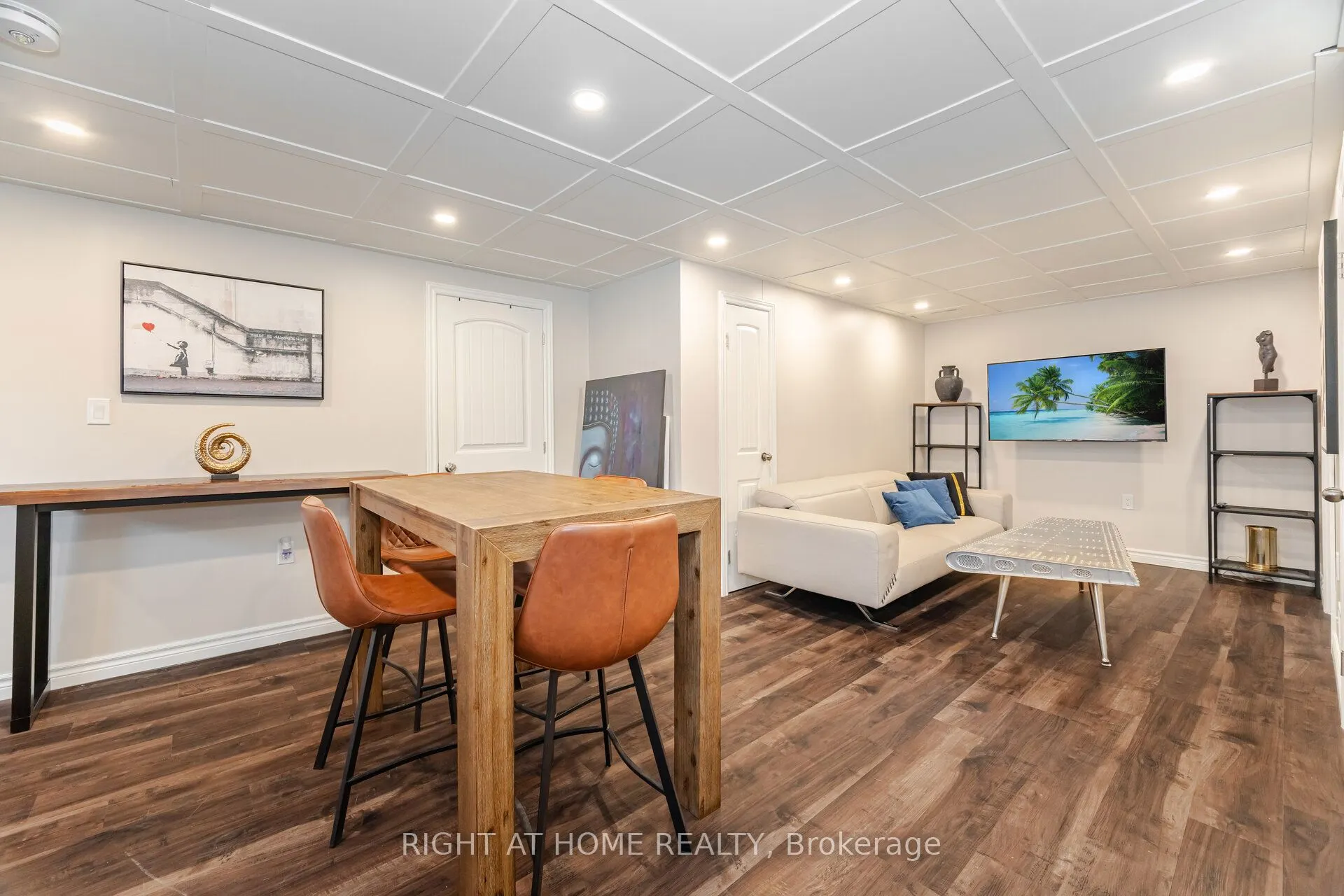 15 Kemano Road