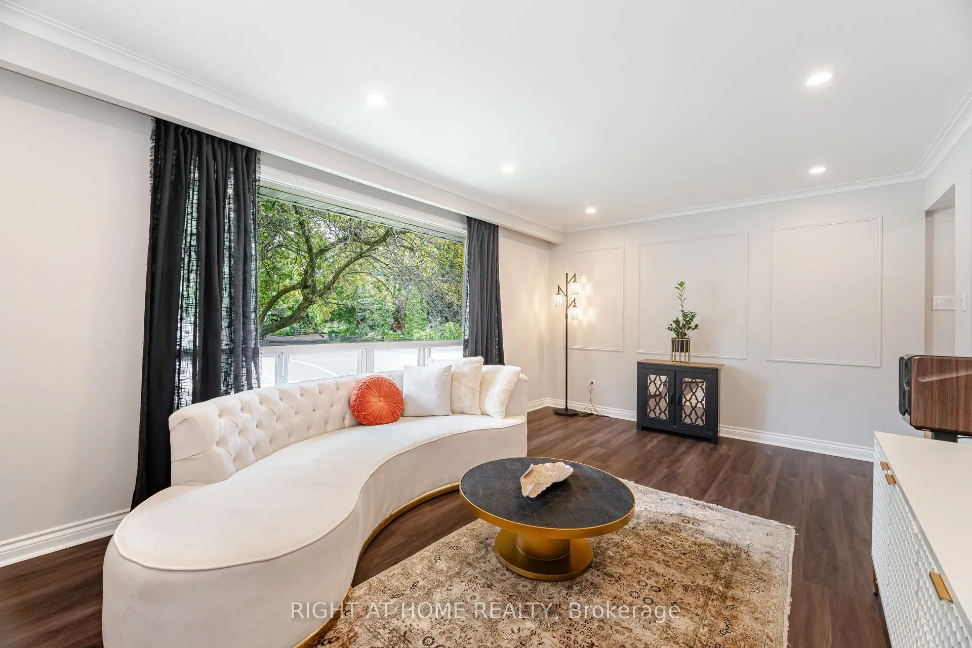 15 Kemano Road