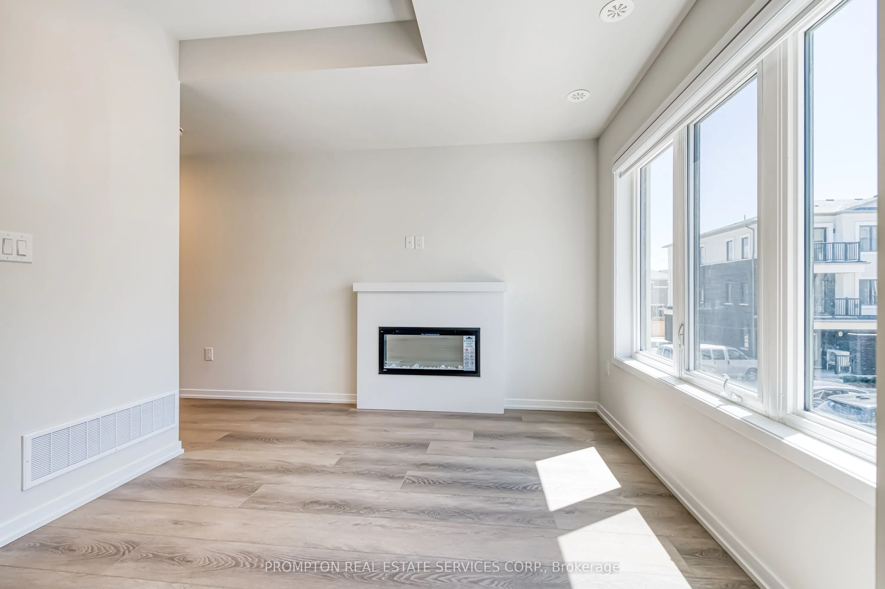 20 Matawin Lane, #0148