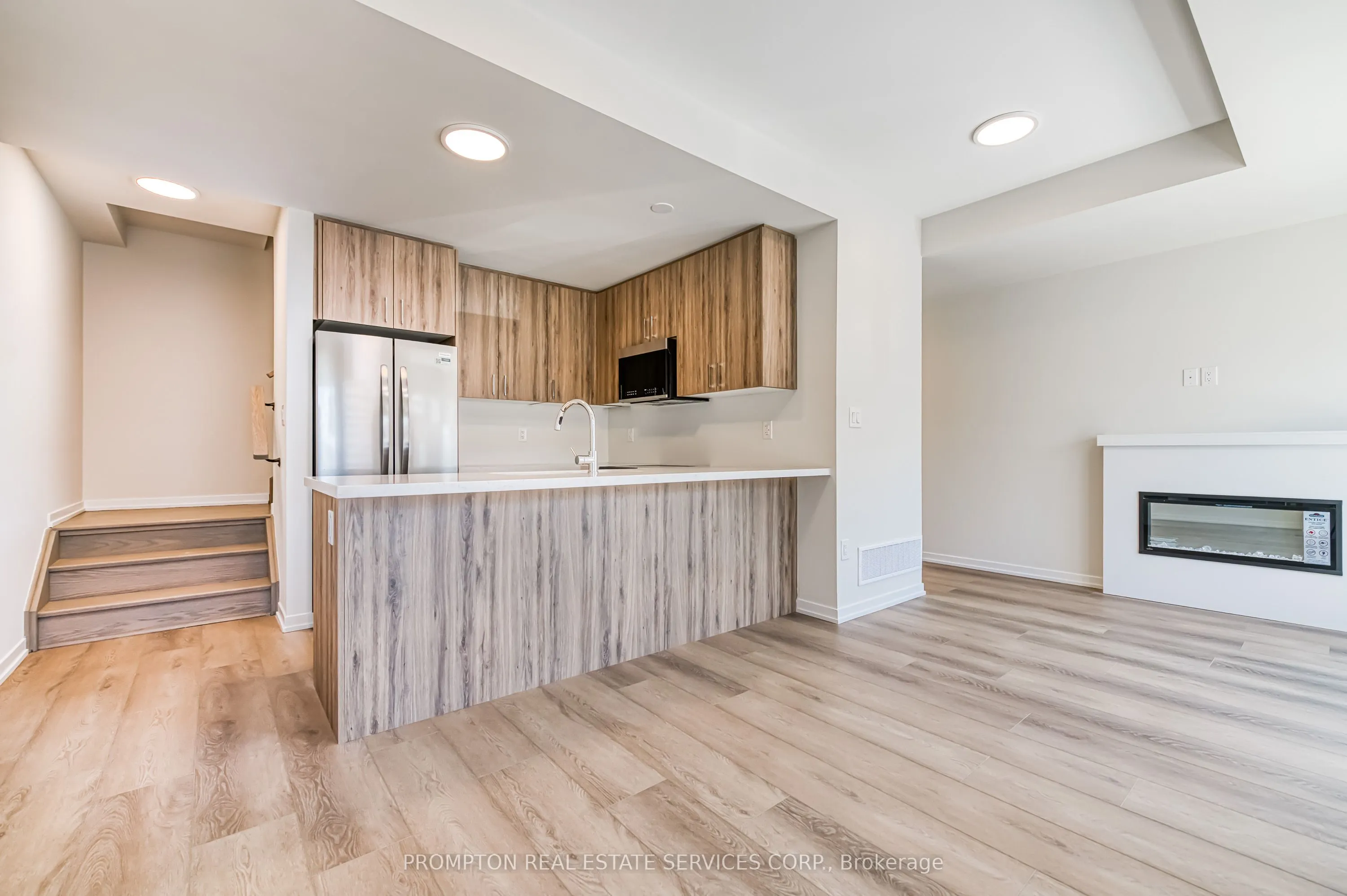 20 Matawin Lane, #0148
