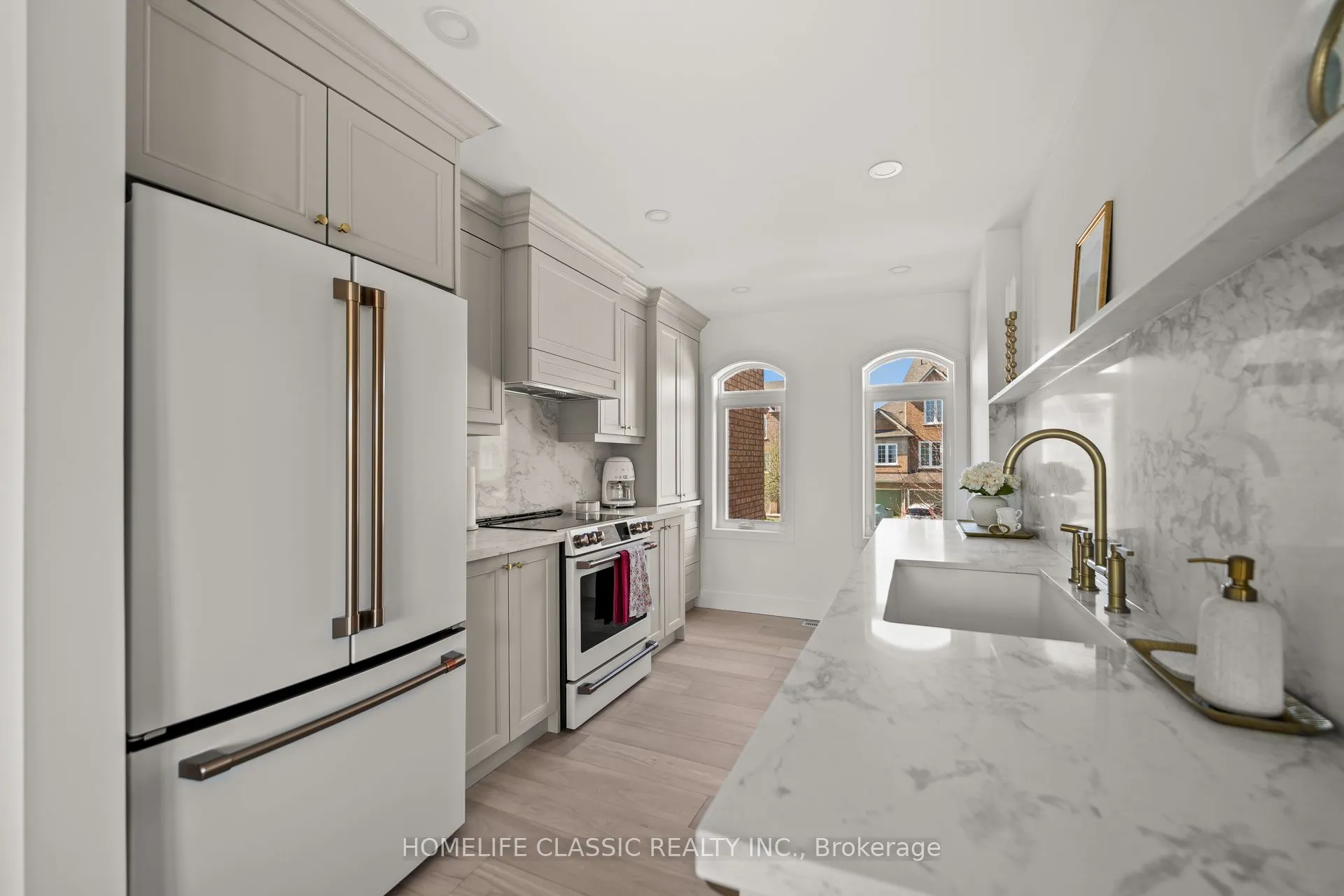 14 Larissa Court, #7