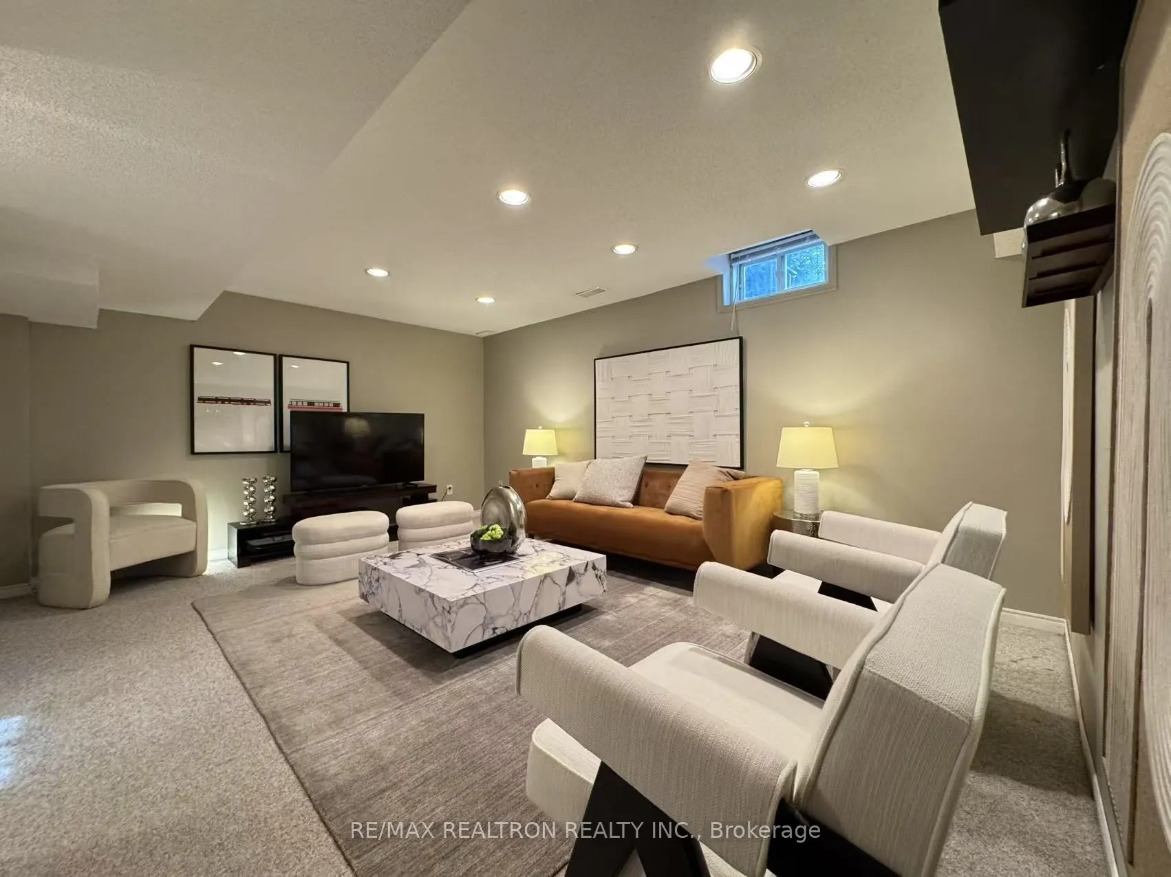 2 Foxtail Ridge