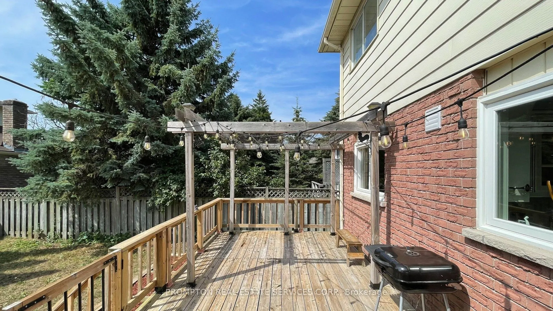89 Riverglen Drive