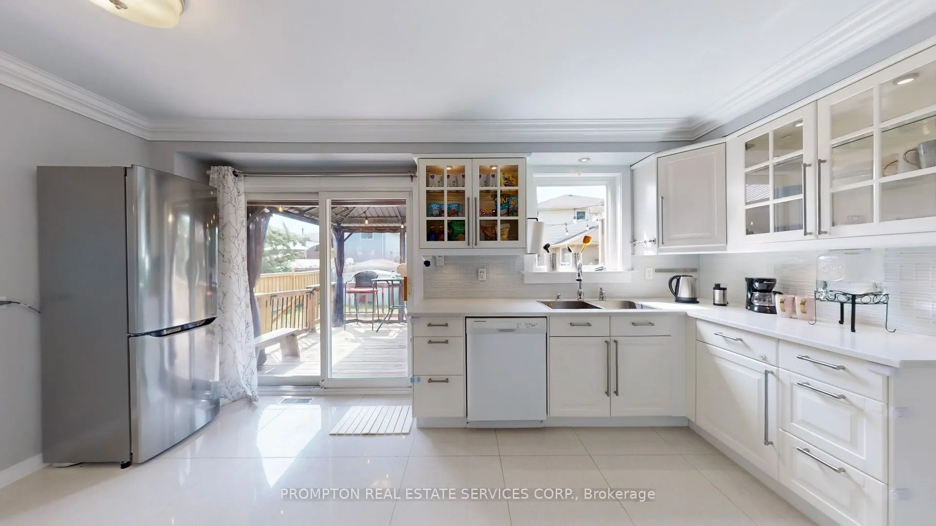 89 Riverglen Drive