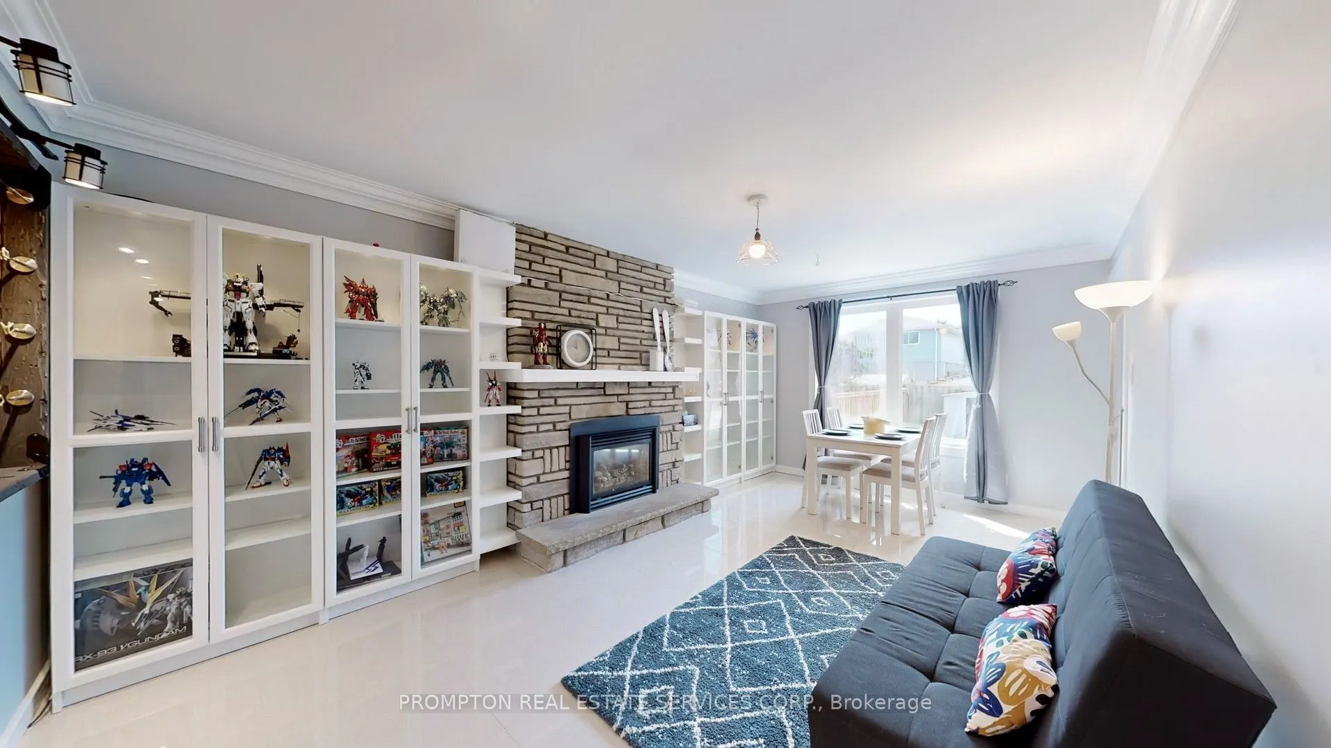 89 Riverglen Drive