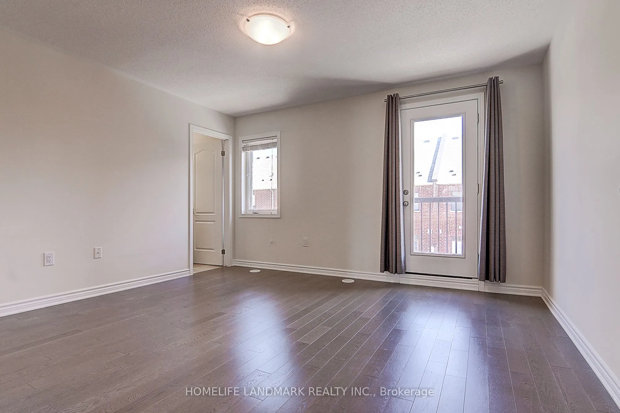 55 Casely Avenue