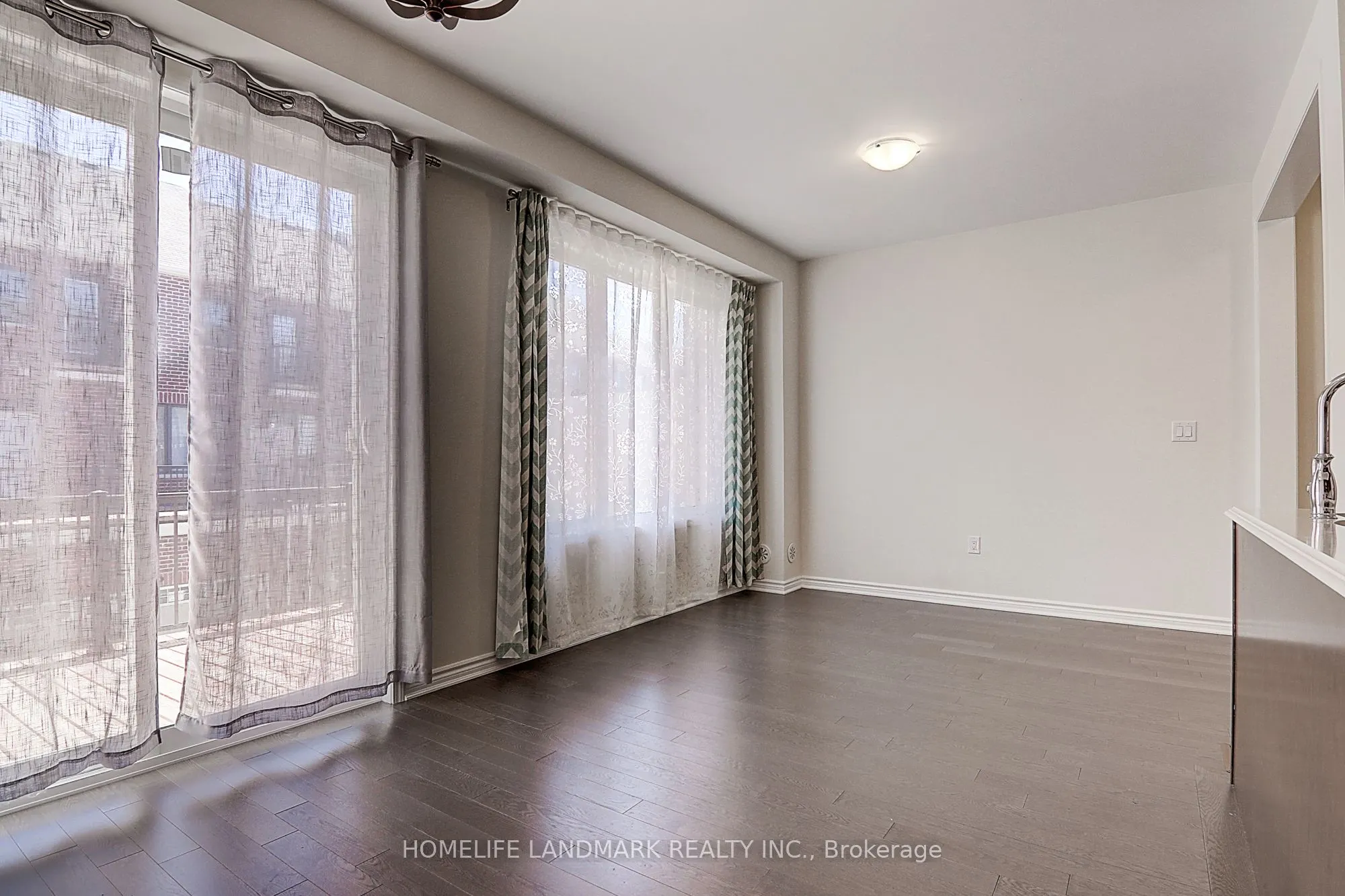 55 Casely Avenue