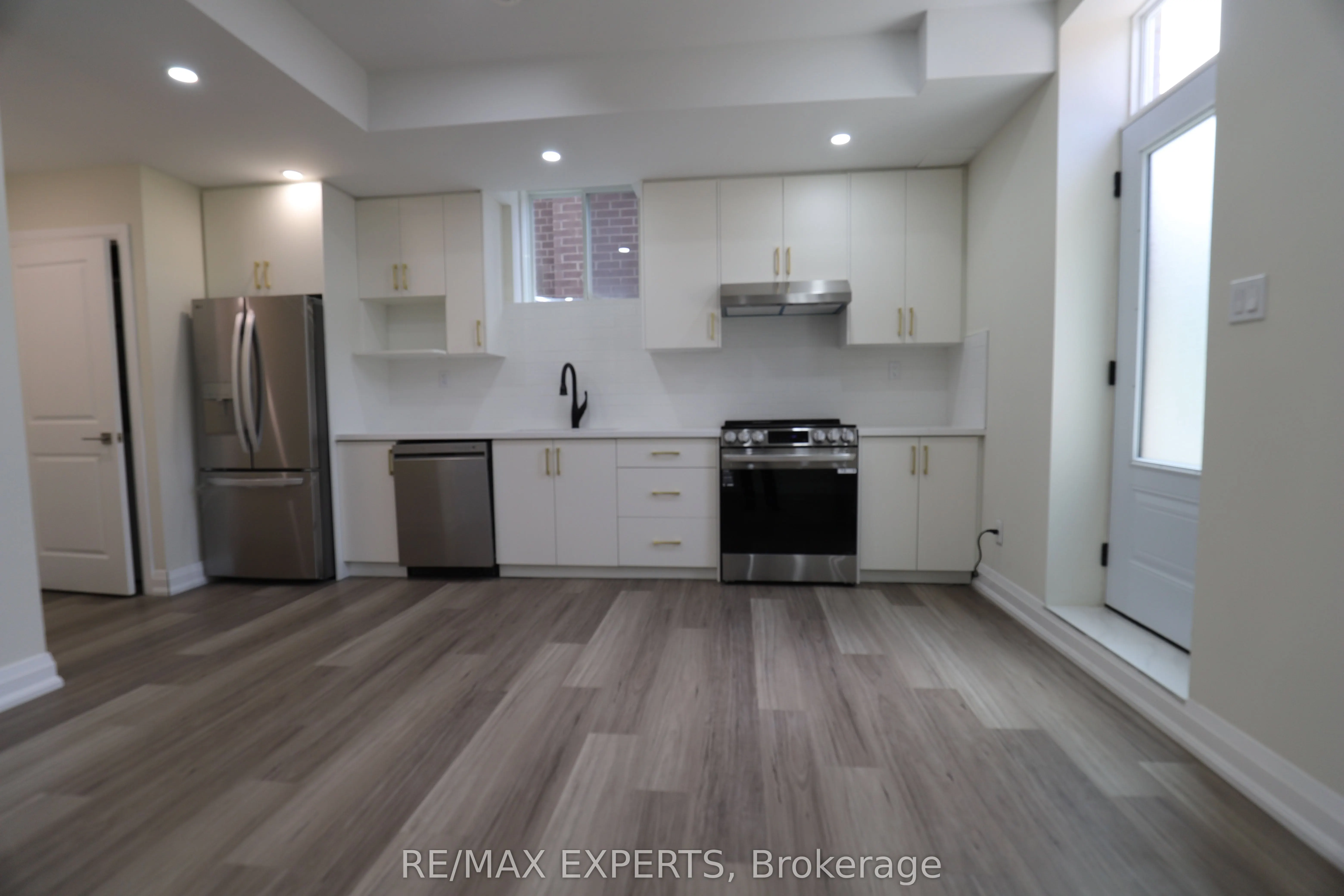 108 Ballantyne Boulevard