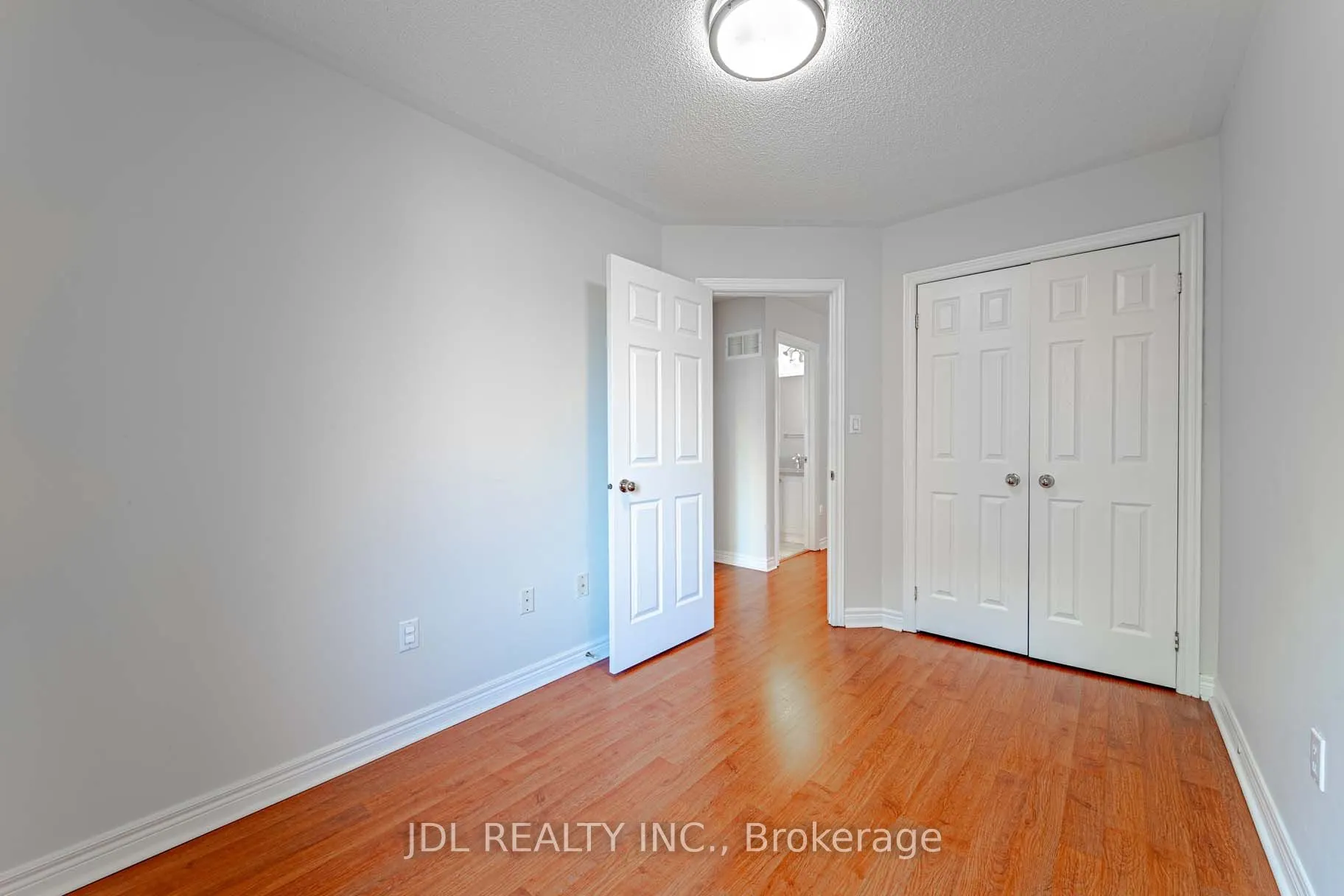 164 Galleria Parkway