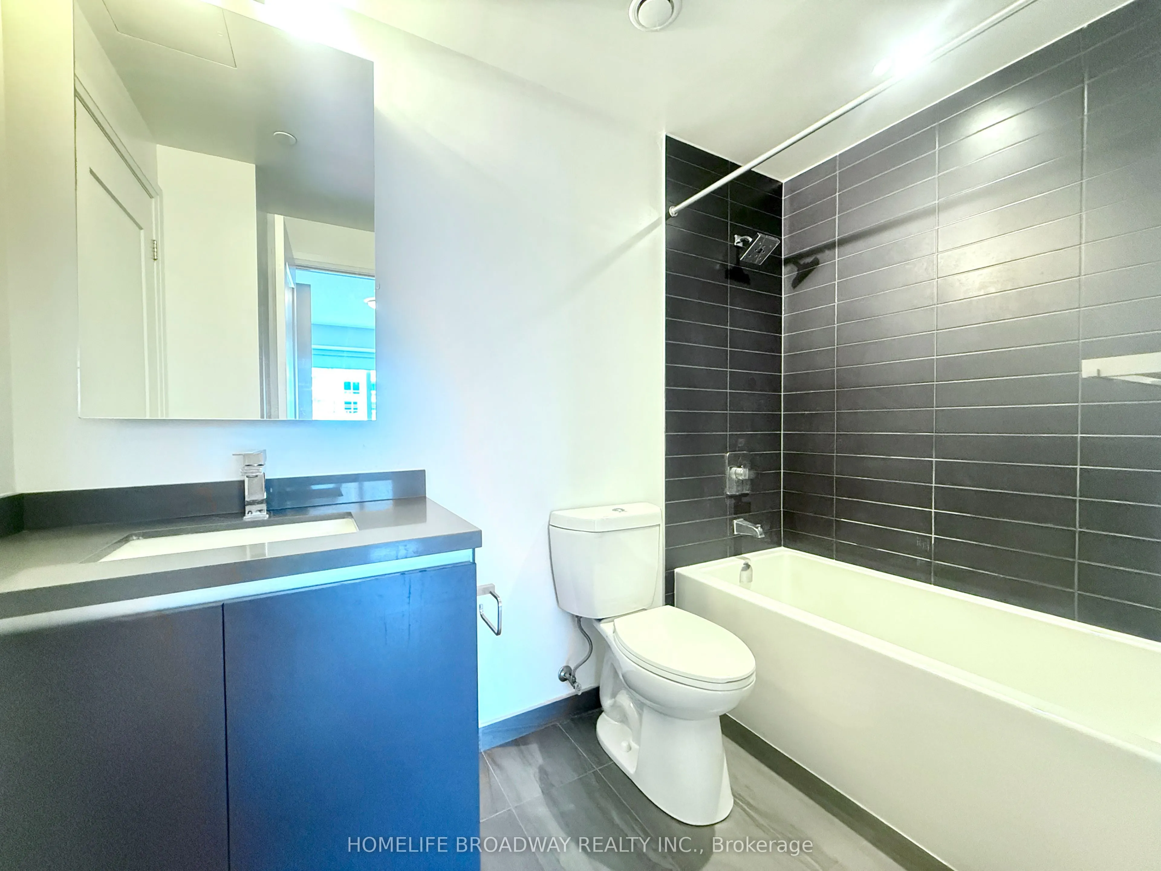396 Highway 7 E, #709
