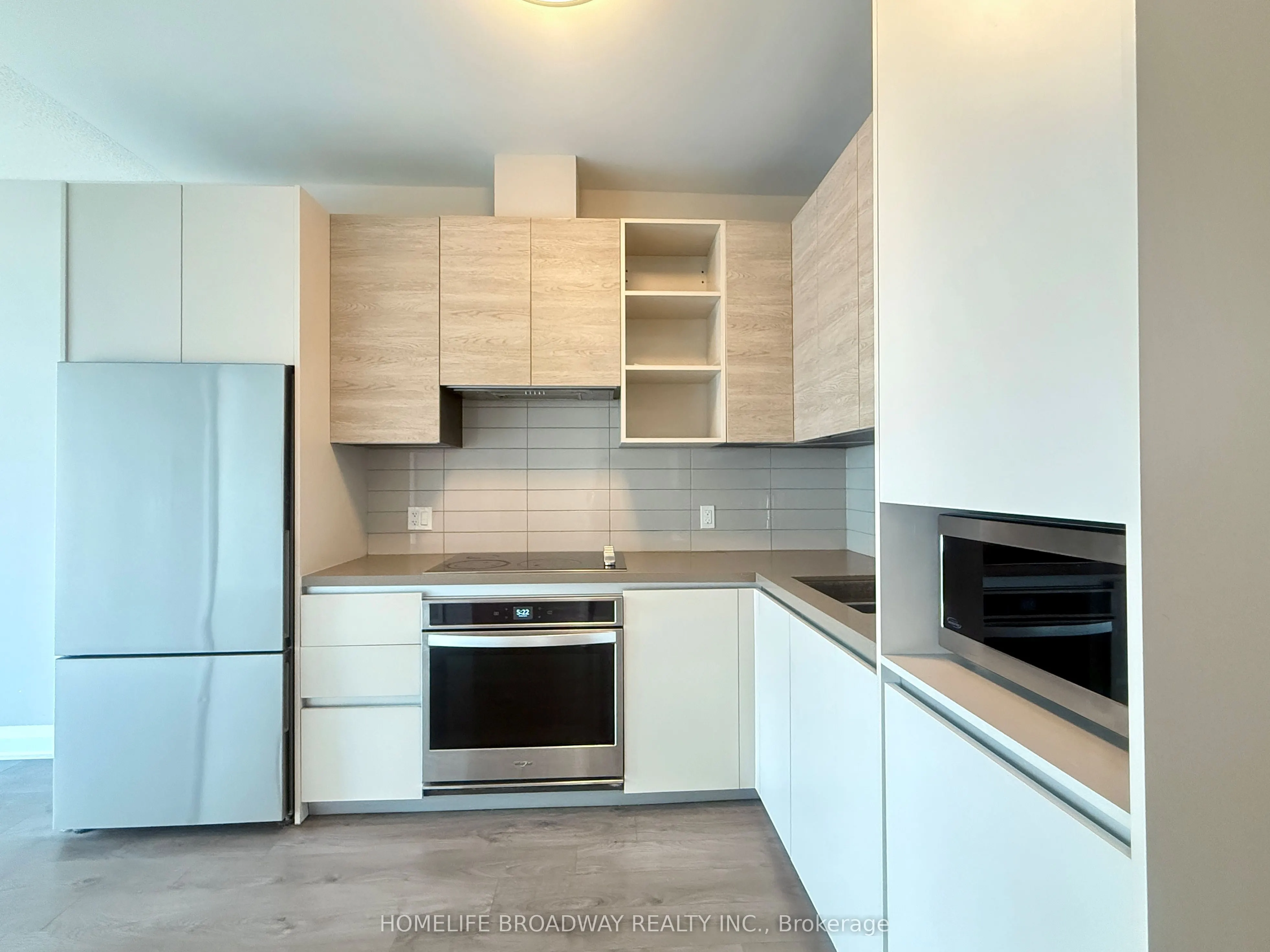 396 Highway 7 E, #709
