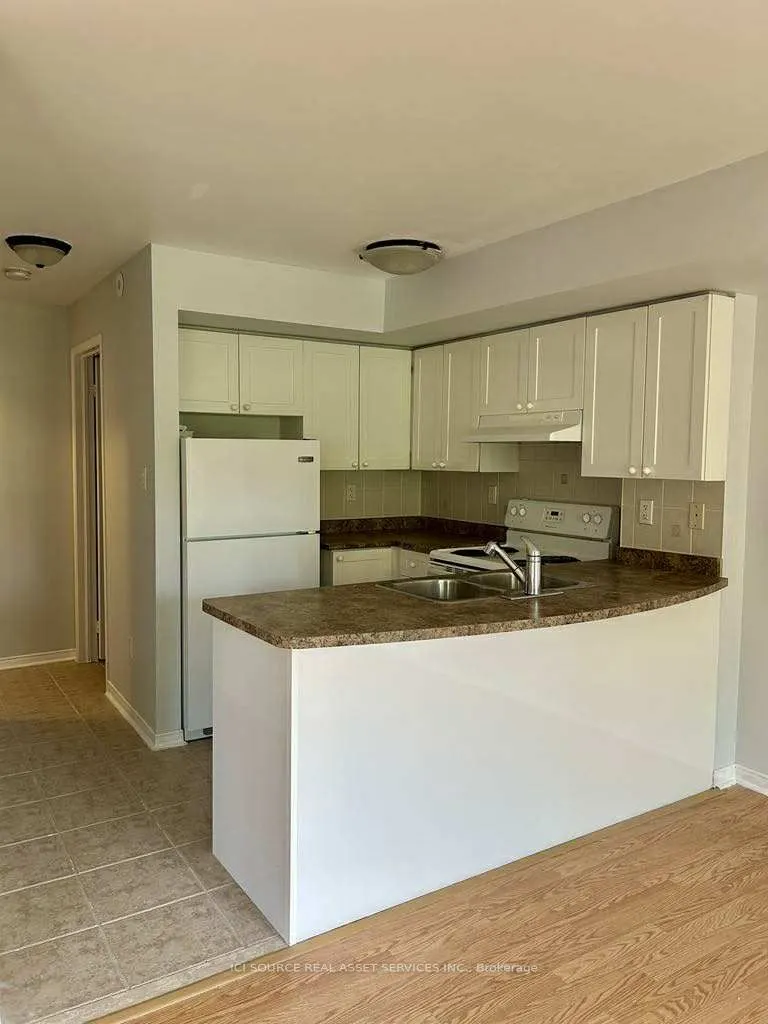 308 John Street, #220