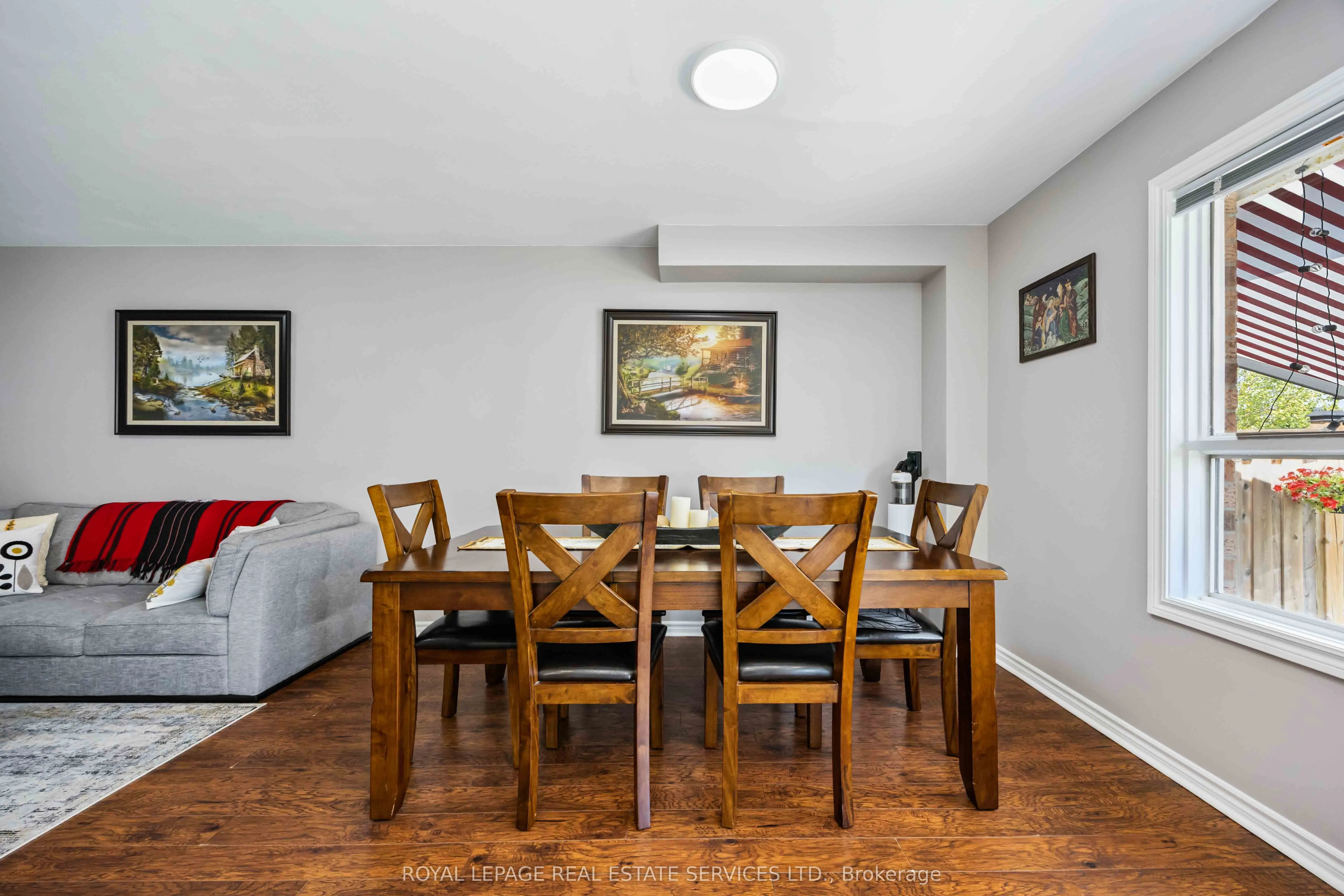 90 Breeze Drive