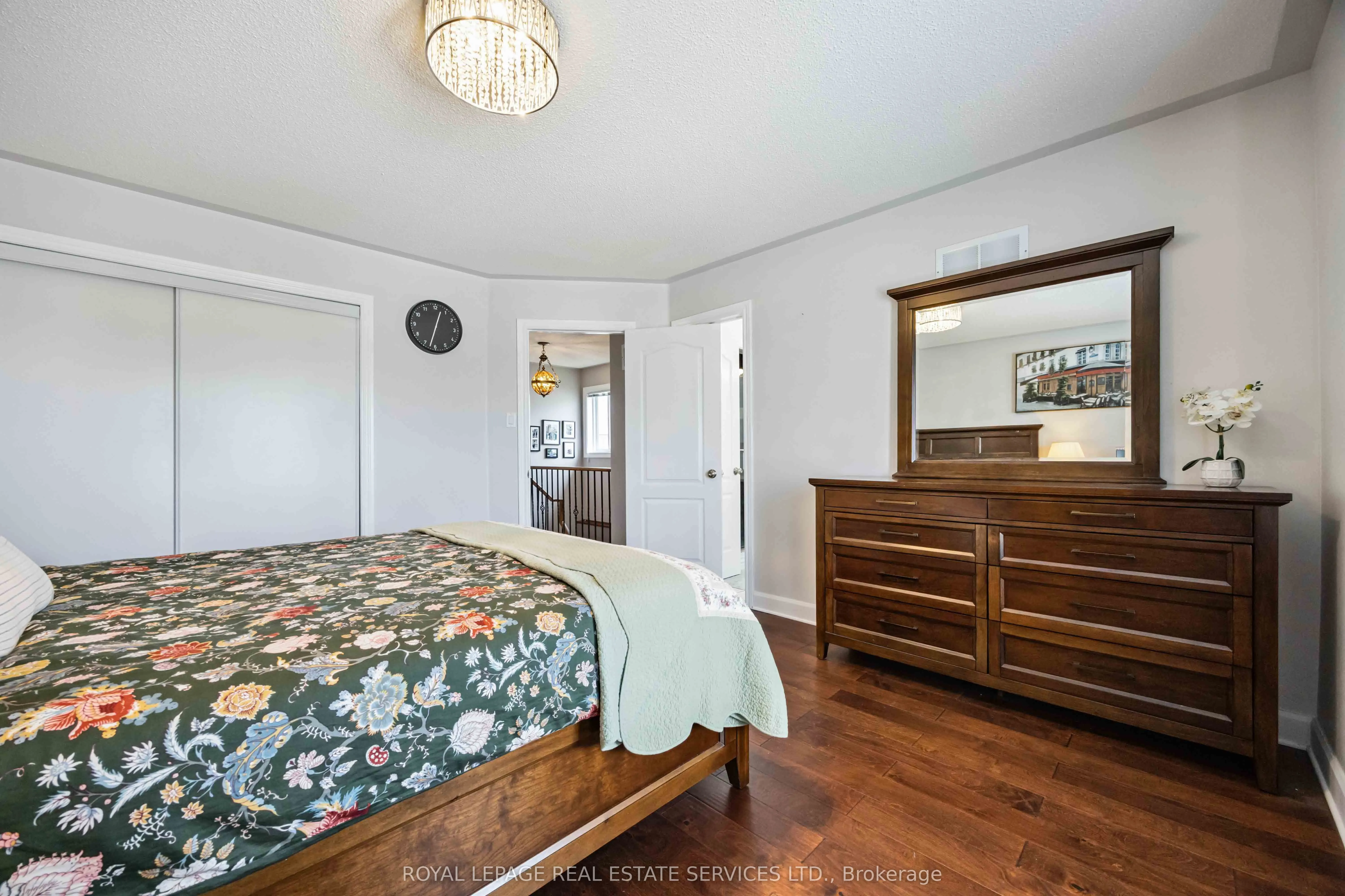 90 Breeze Drive