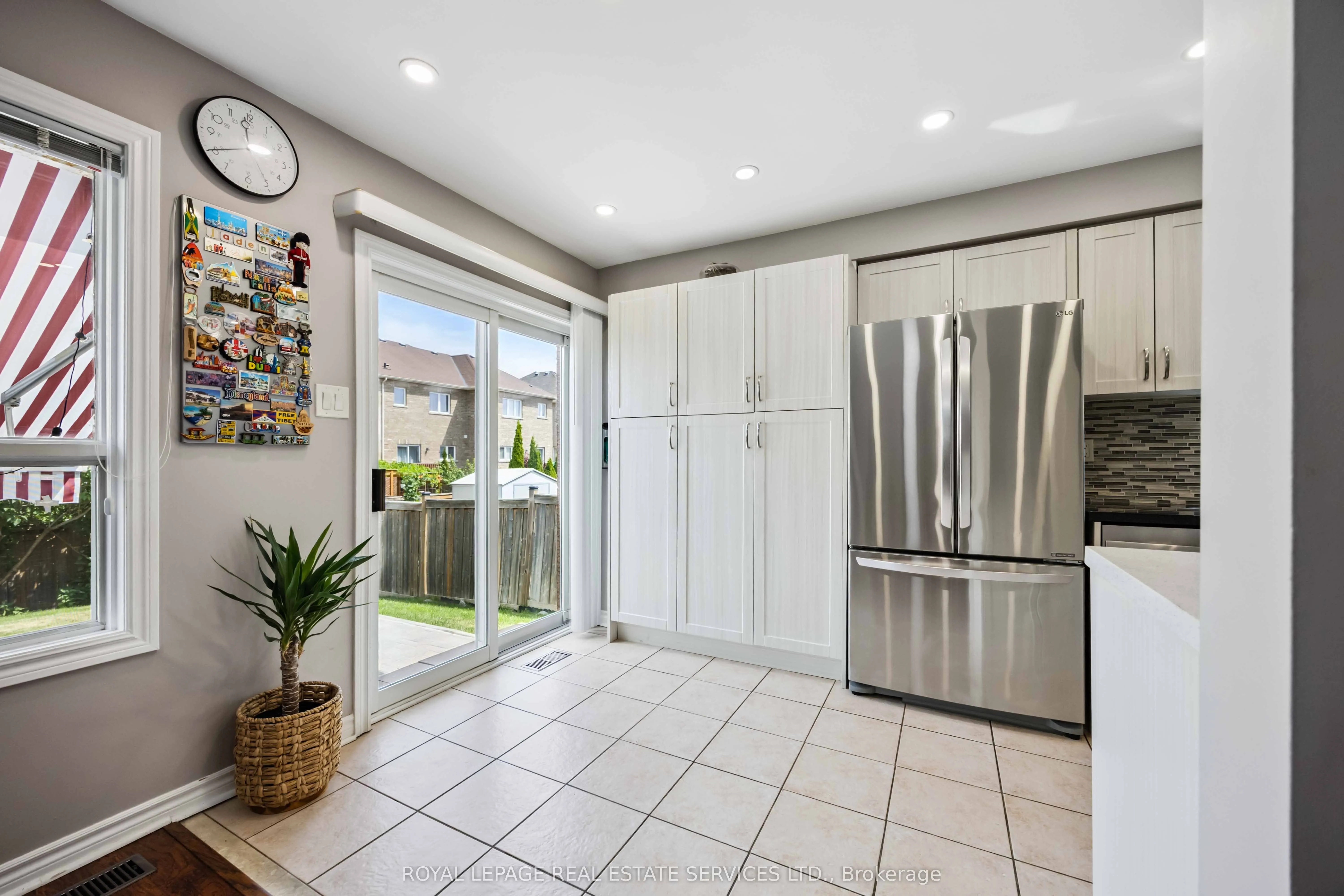 90 Breeze Drive