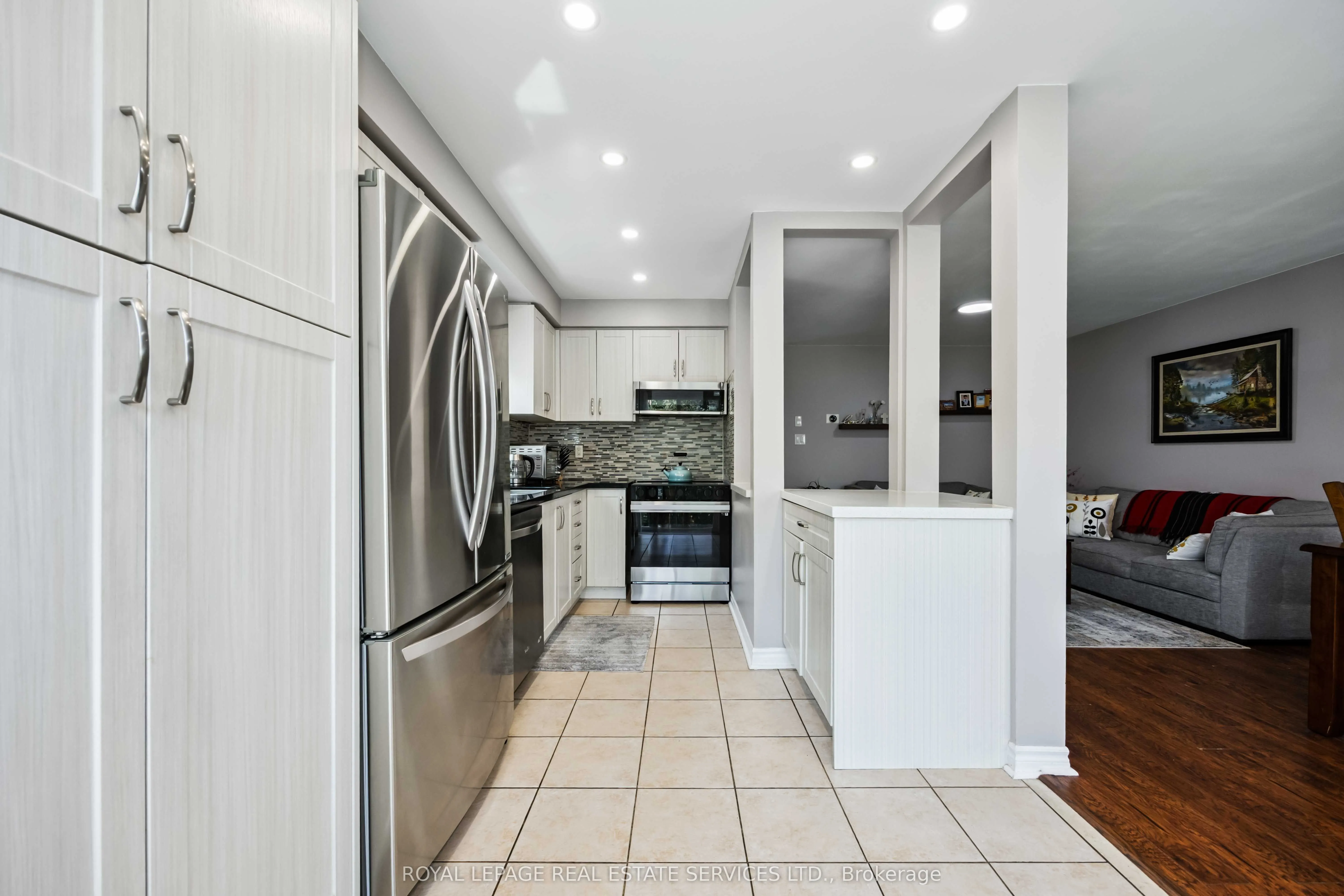 90 Breeze Drive
