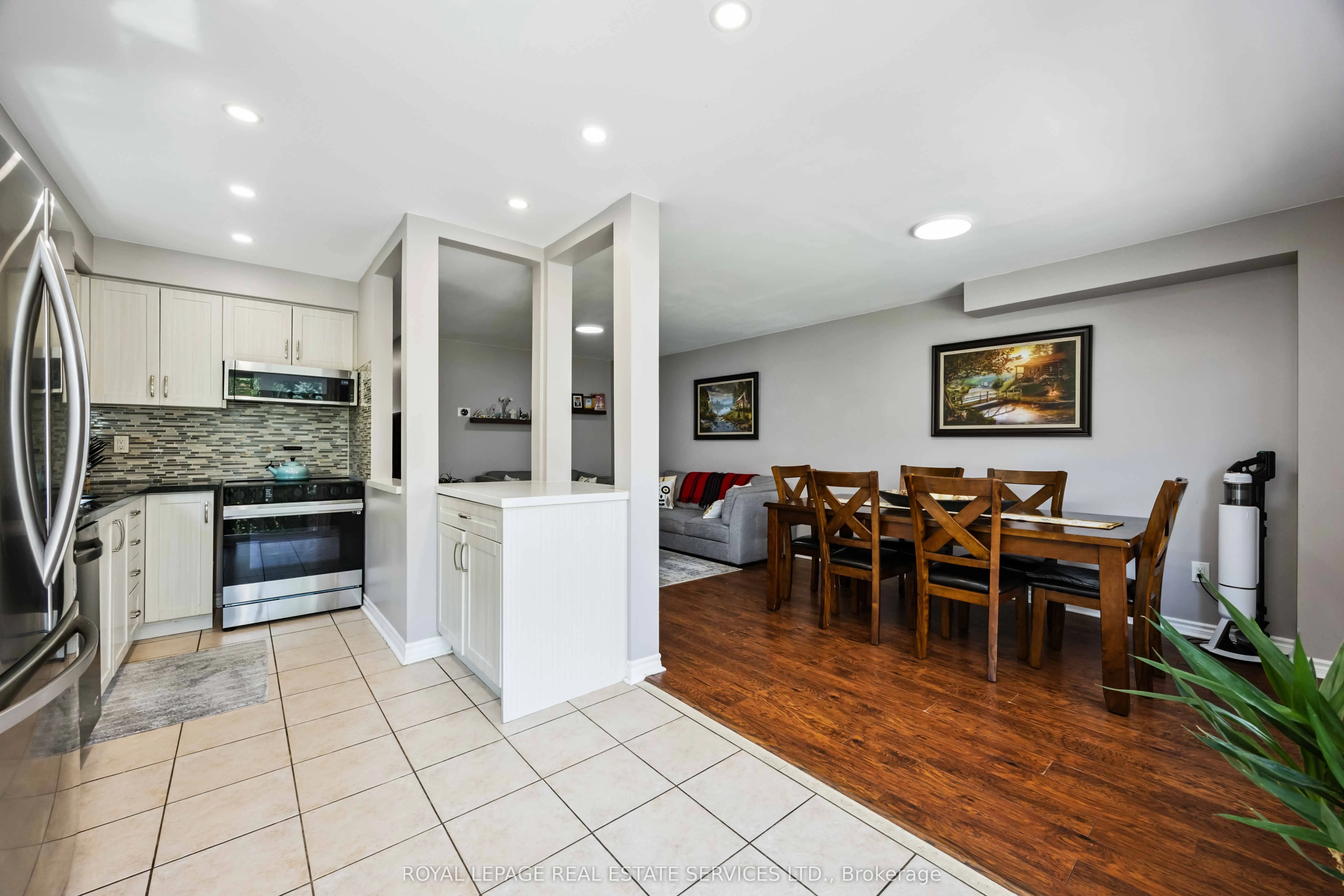 90 Breeze Drive