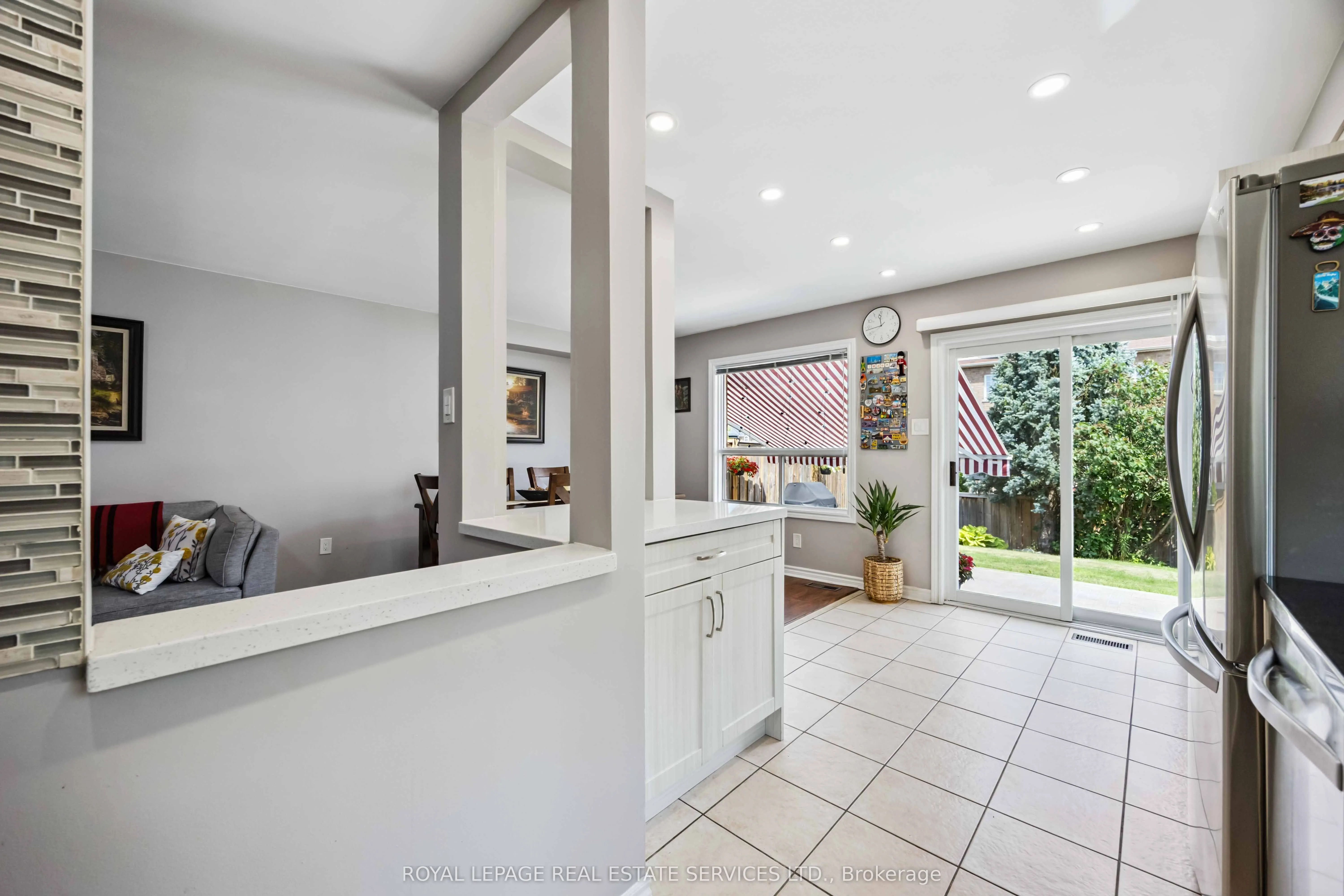 90 Breeze Drive