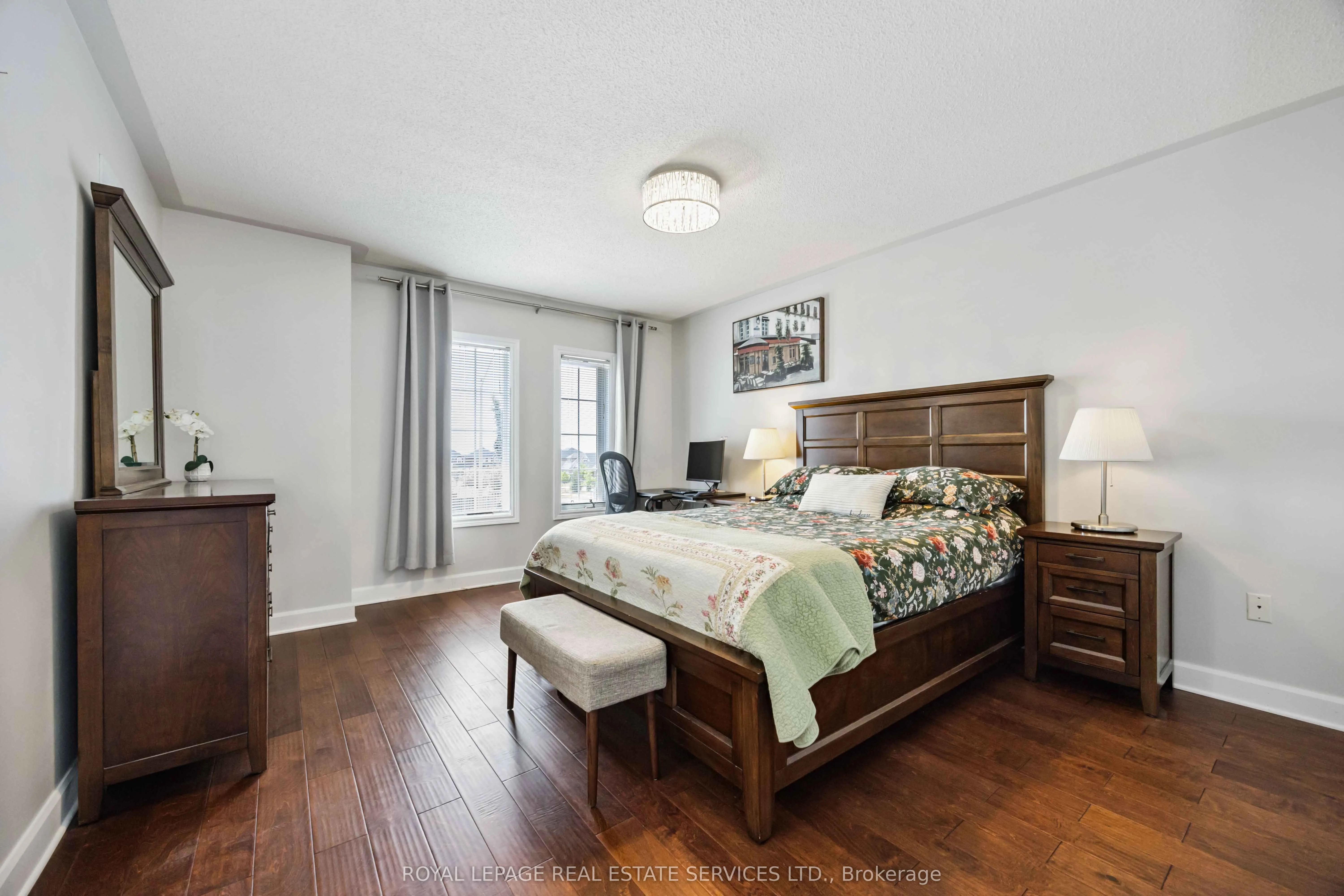 90 Breeze Drive