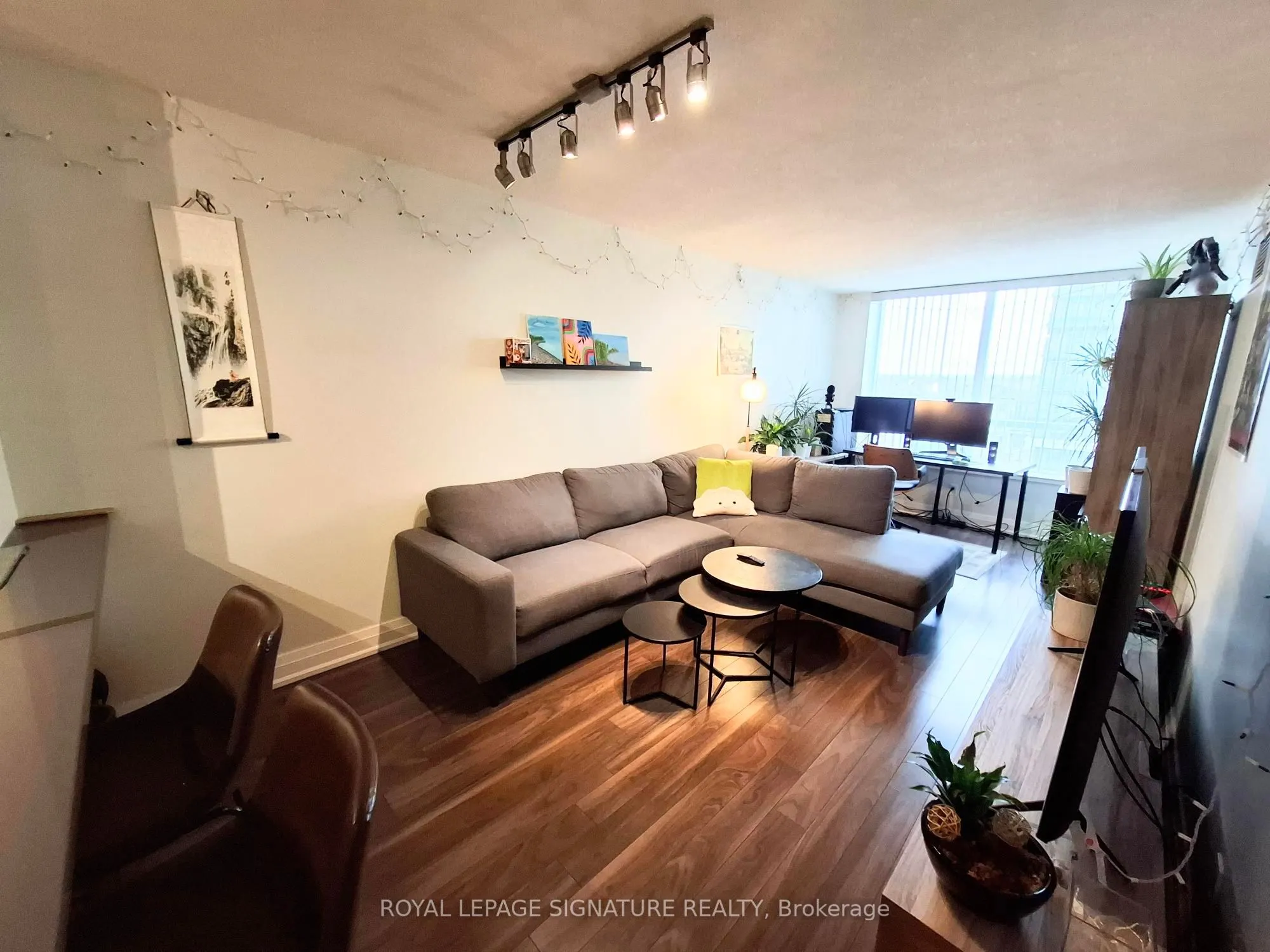 62 Suncrest Boulevard, #610