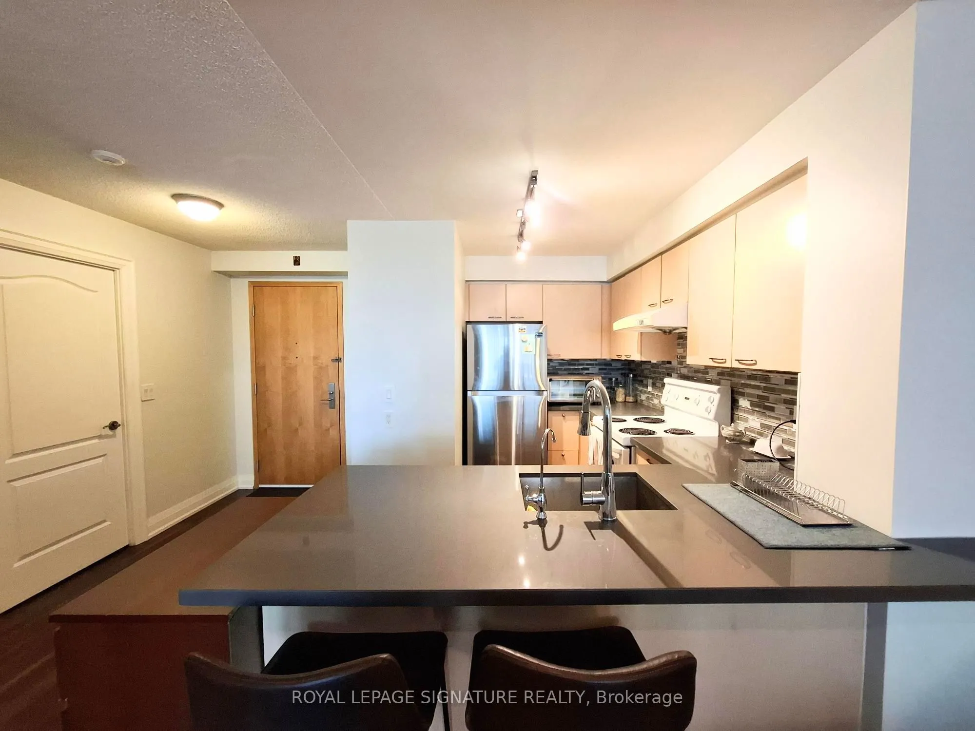62 Suncrest Boulevard, #610