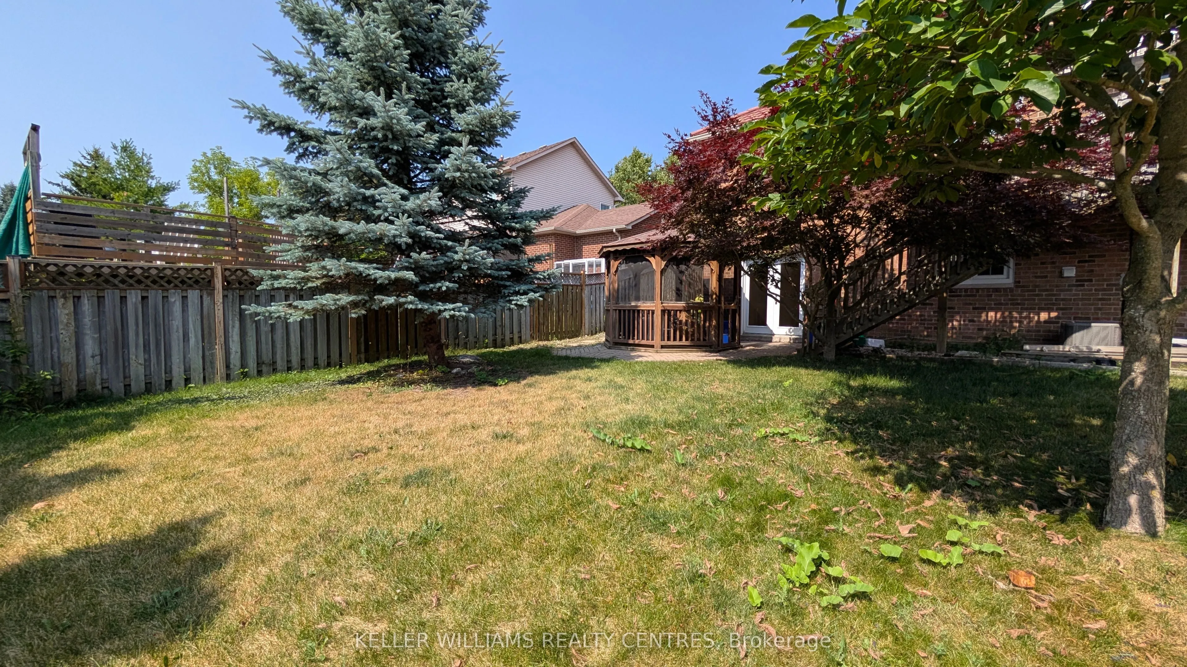 96 Carrick Avenue, #LOWER