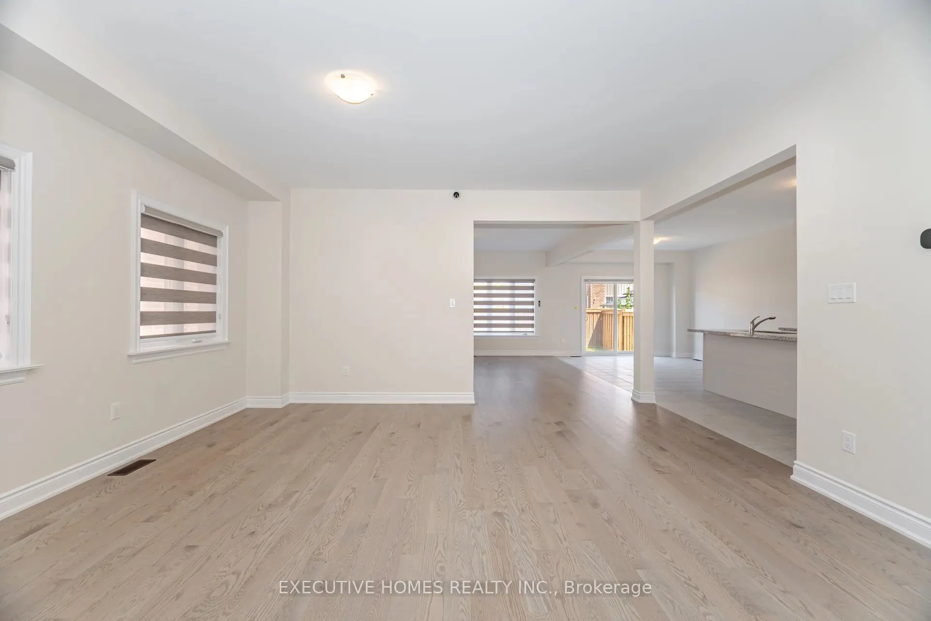 6 Mac Campbell Way