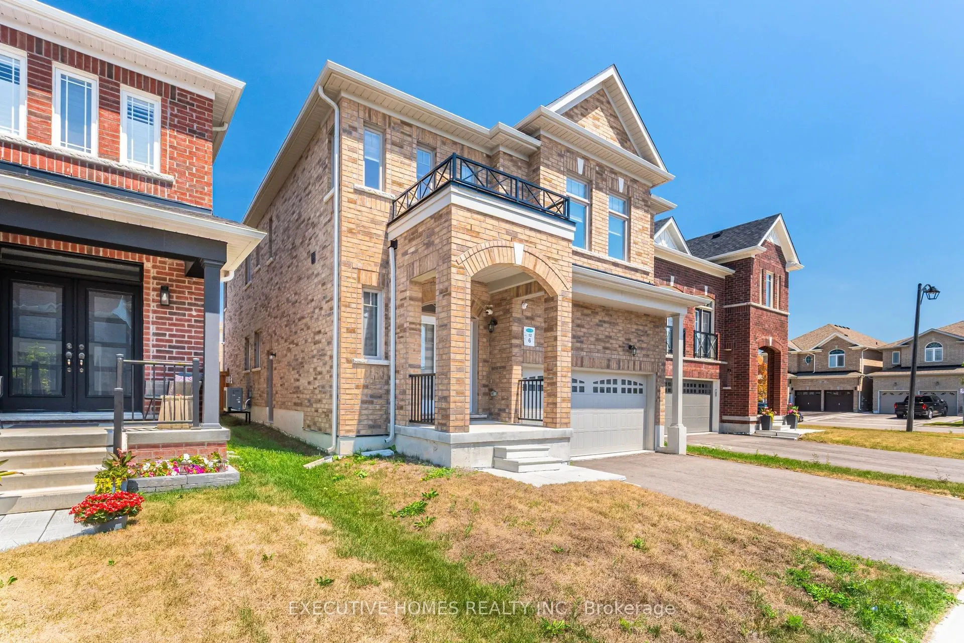 6 Mac Campbell Way