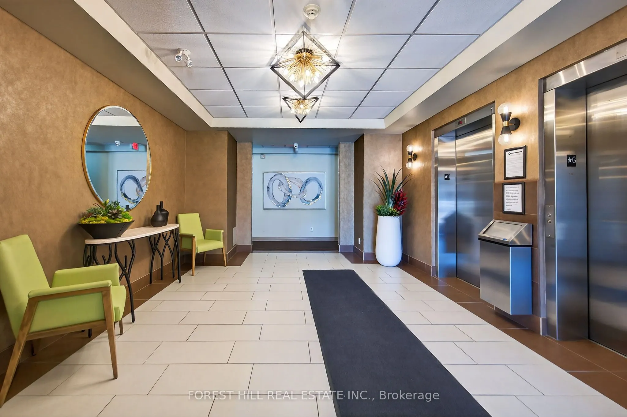 9451 Jane Street, #308