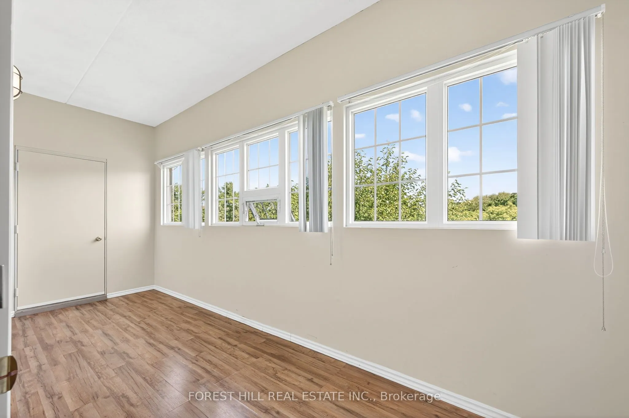 9451 Jane Street, #308