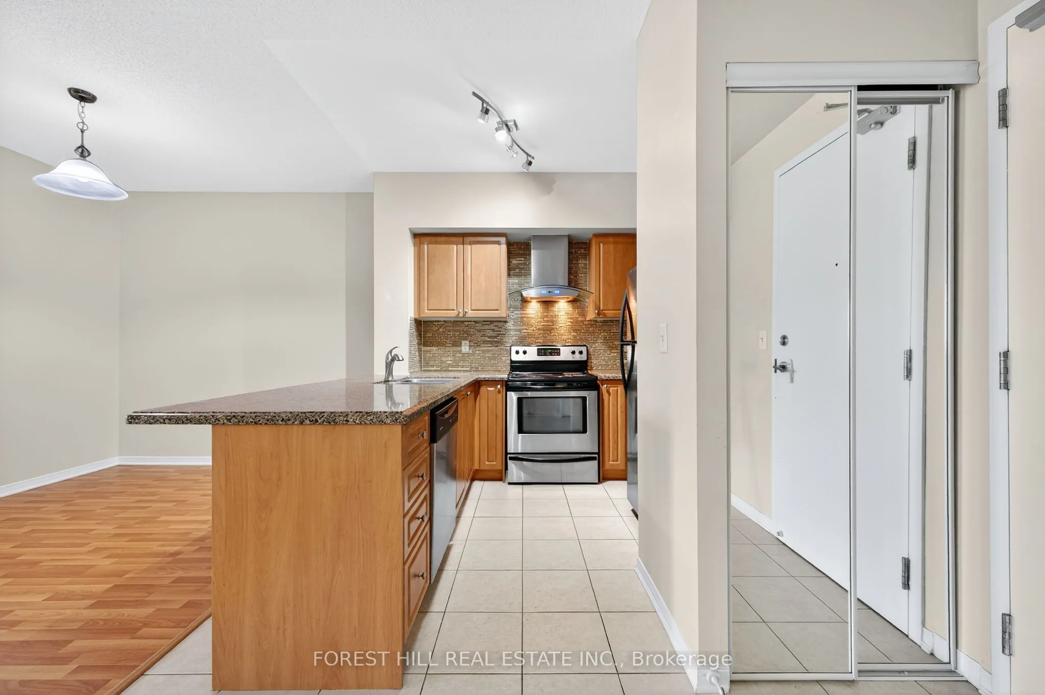 9451 Jane Street, #308