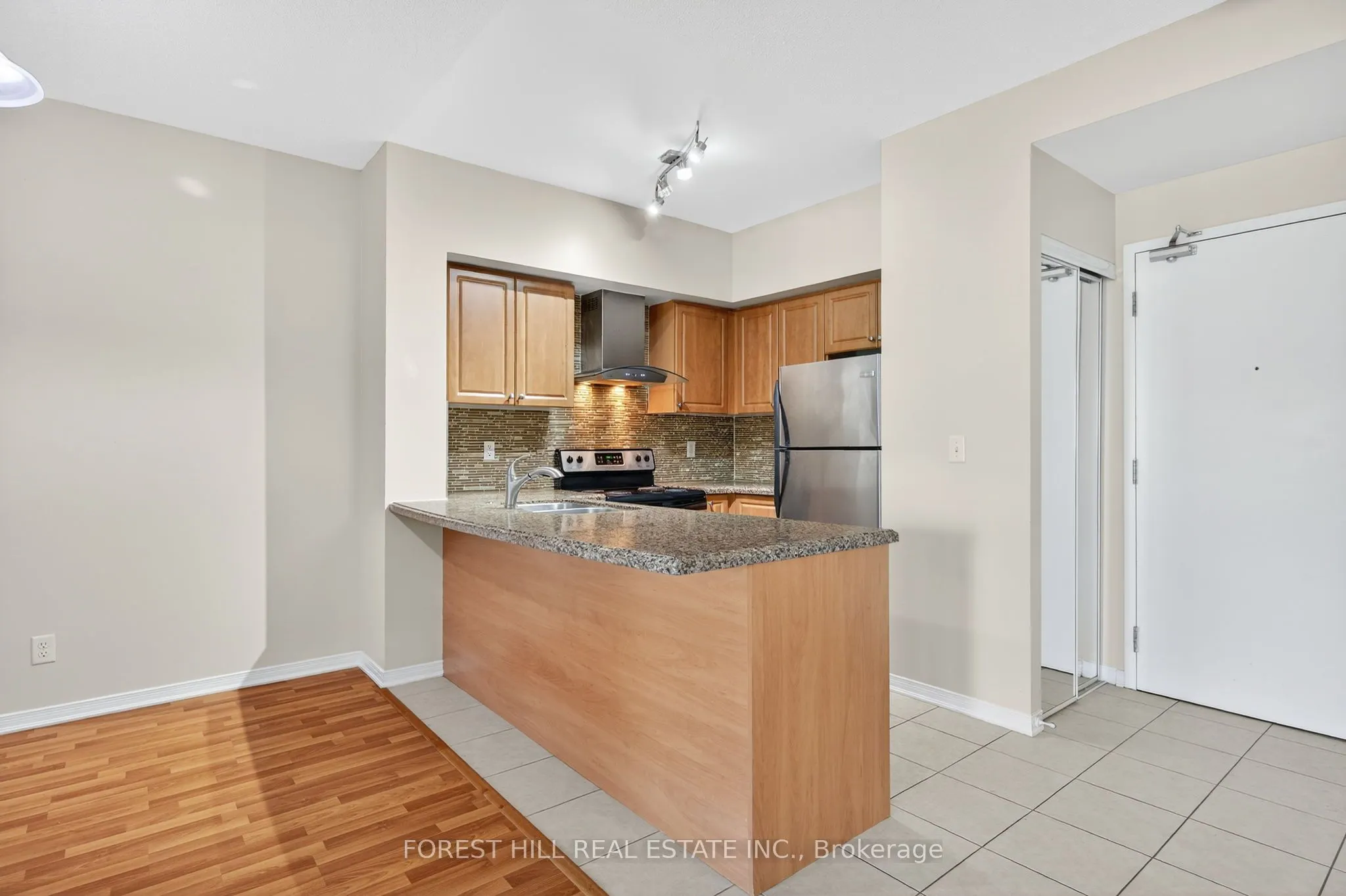 9451 Jane Street, #308