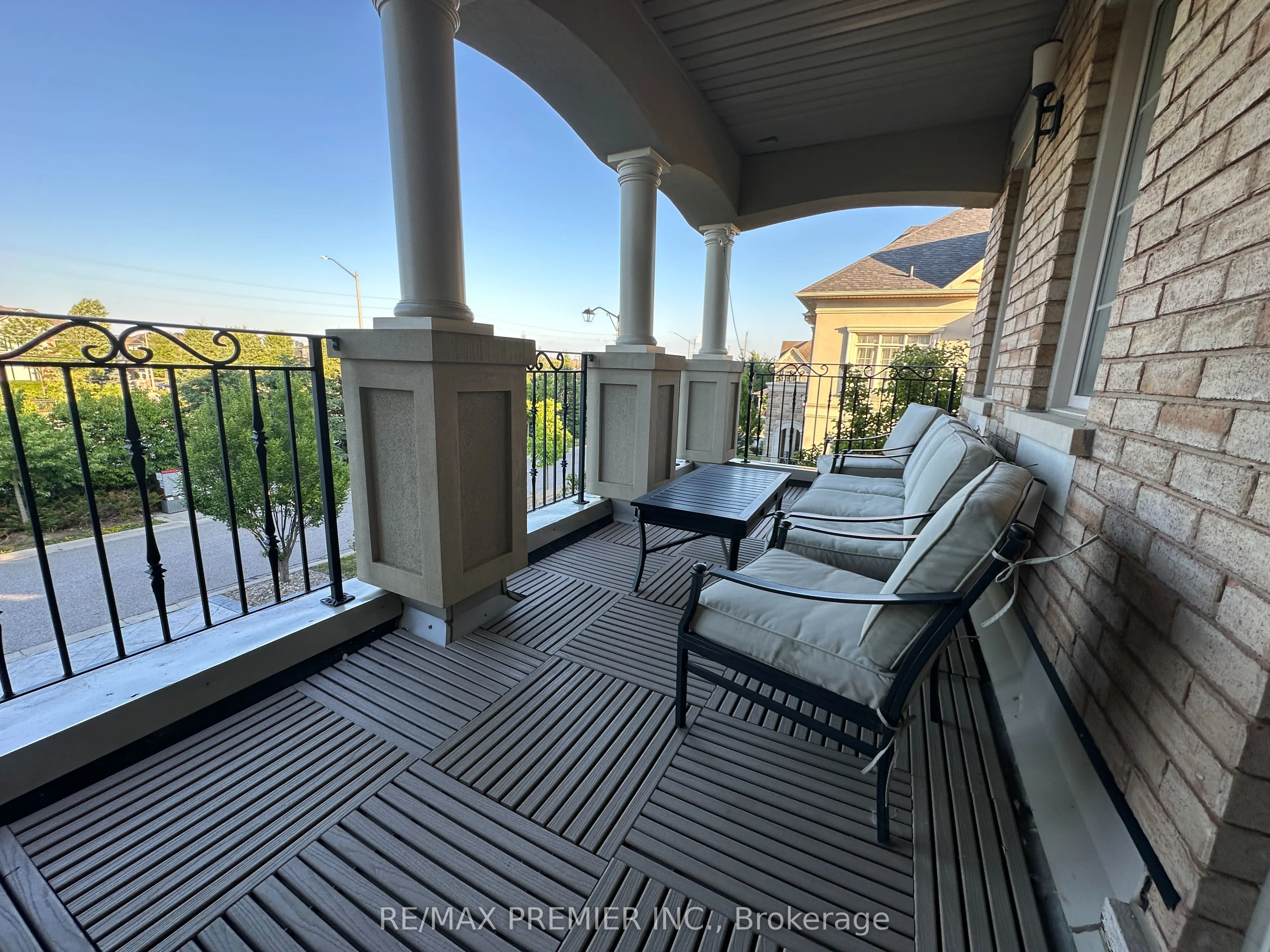 76 Orleans Circle