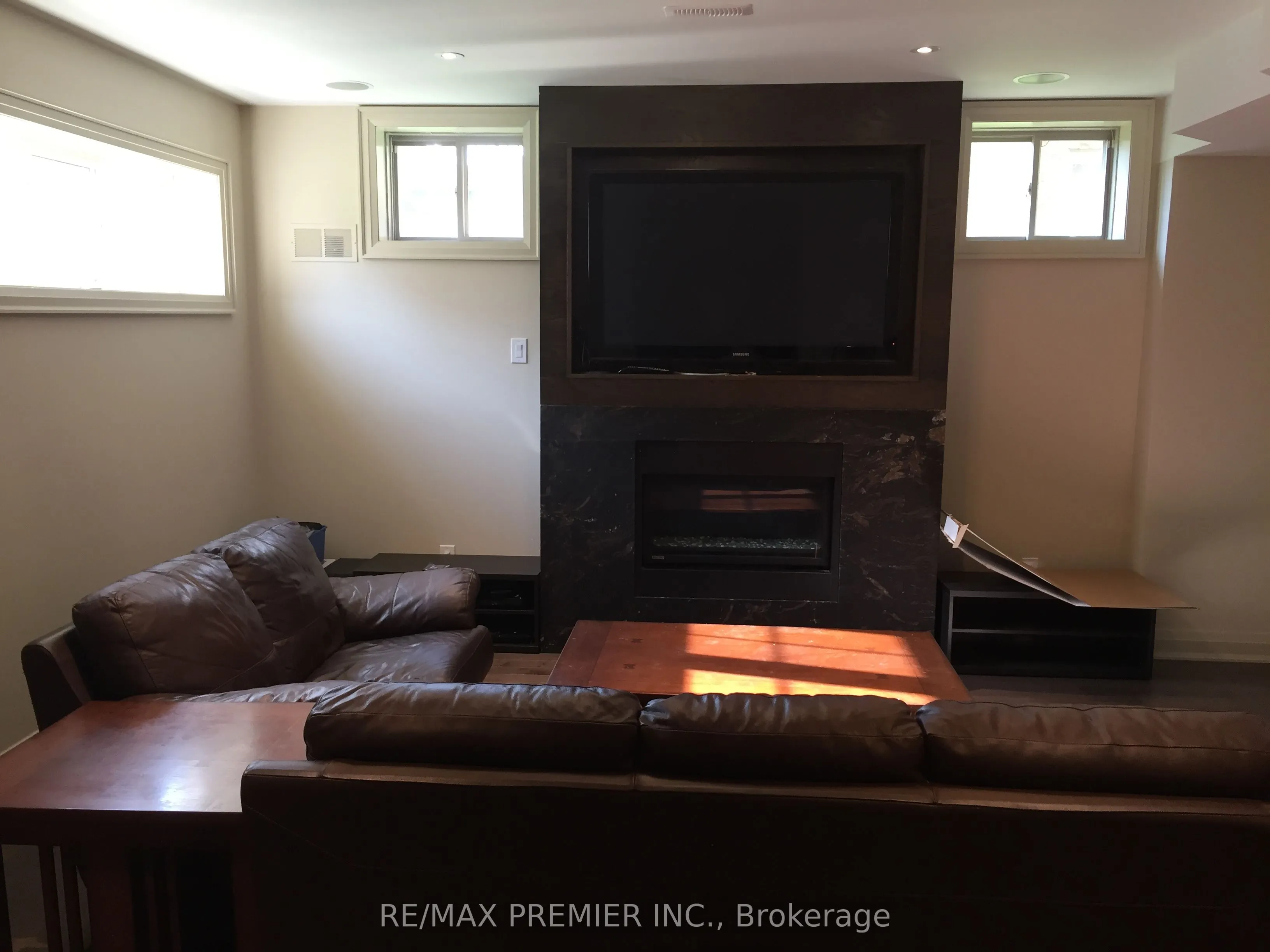 76 Orleans Circle