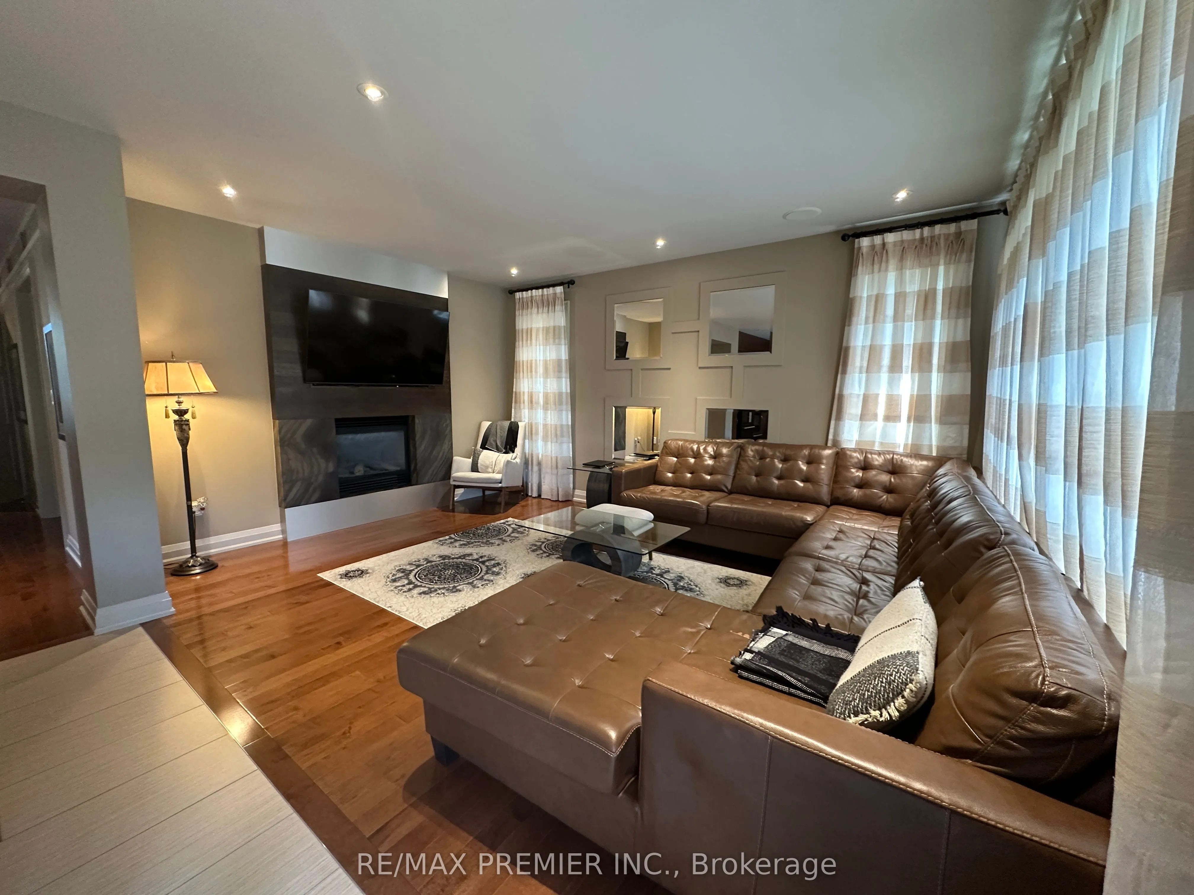 76 Orleans Circle