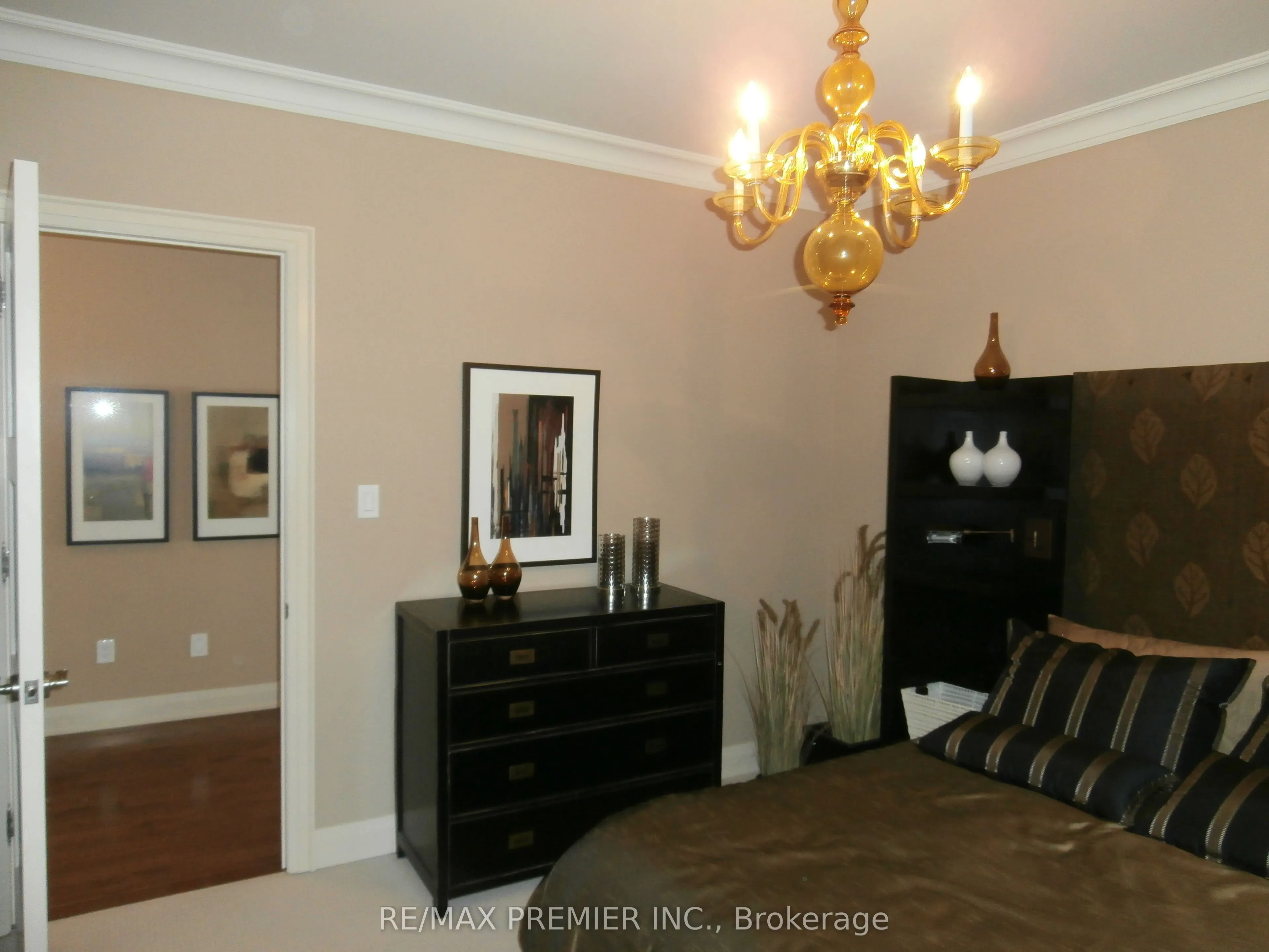 76 Orleans Circle