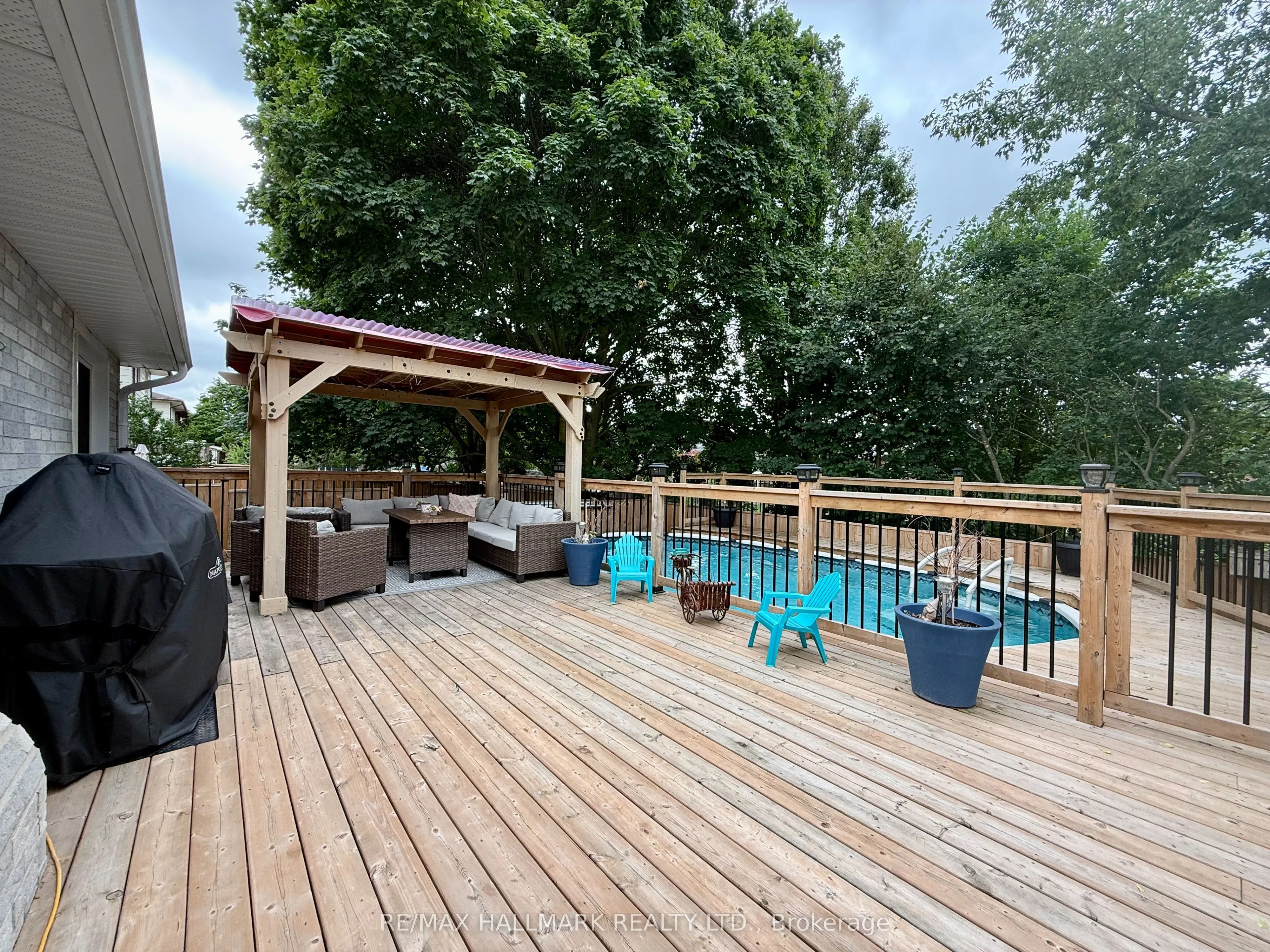 111 Kerr Boulevard