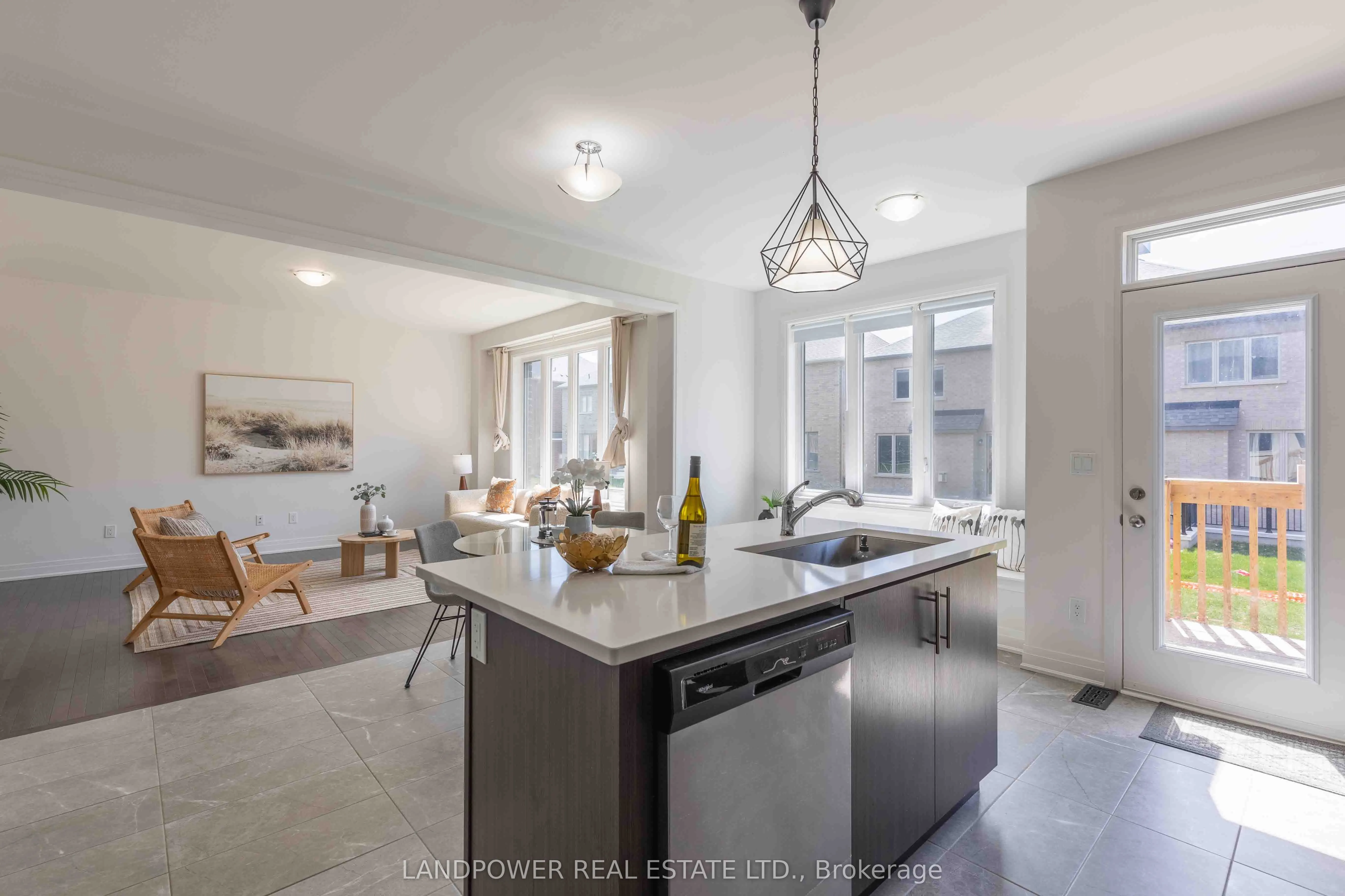 97 Kentledge Avenue