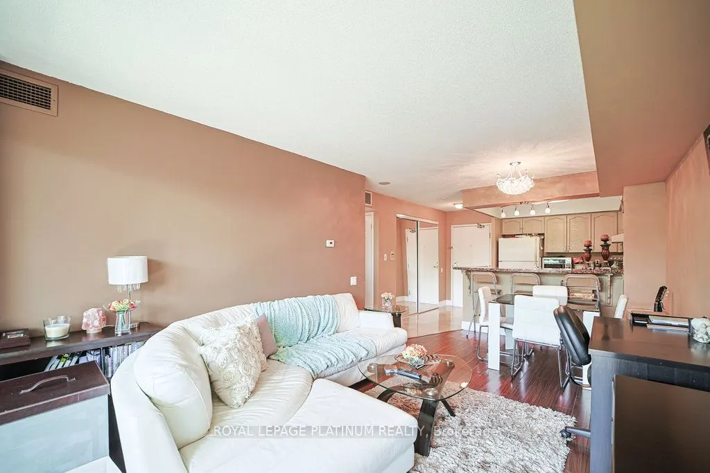 5 Emerald Lane, #410