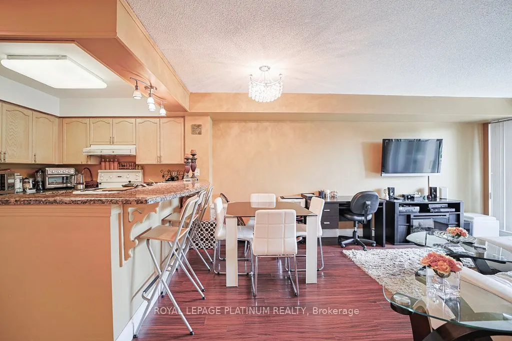 5 Emerald Lane, #410