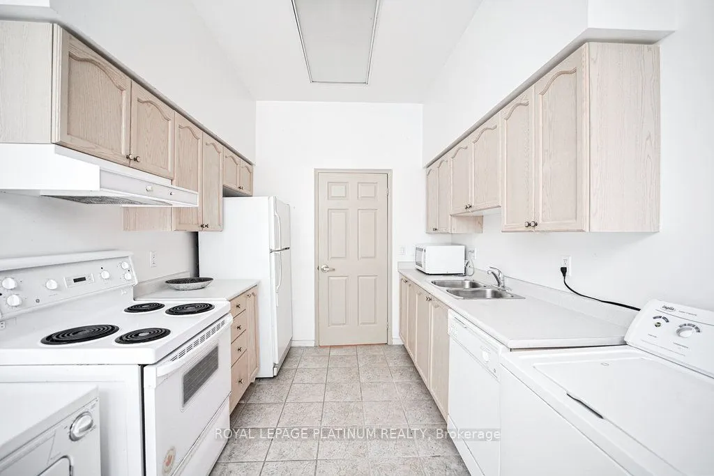 5 Emerald Lane, #410