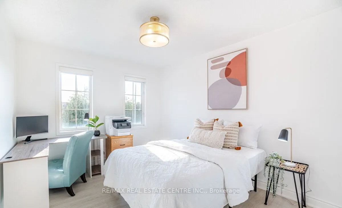 83 Convoy Crescent, #Upper