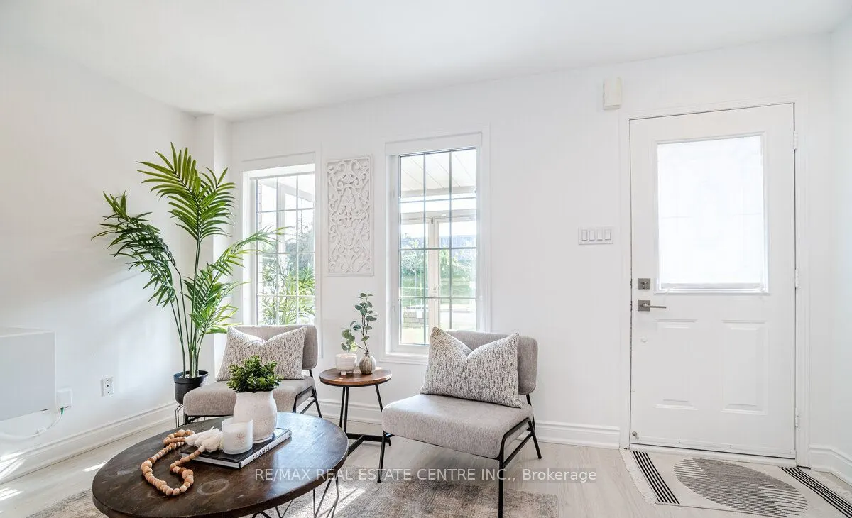 83 Convoy Crescent, #Upper