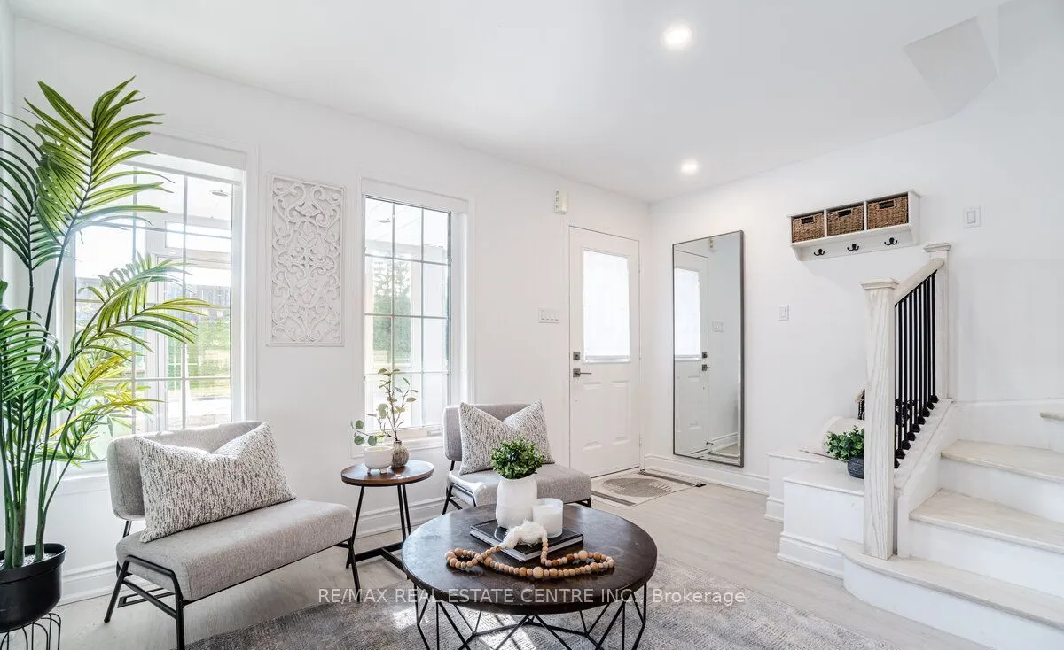 83 Convoy Crescent, #A