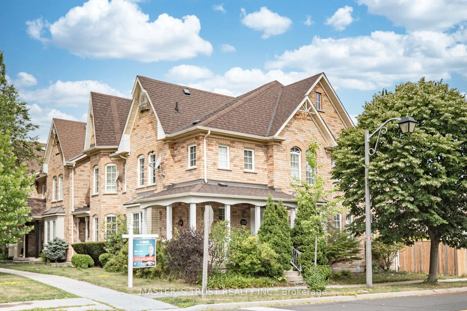 124 White's Hill Avenue