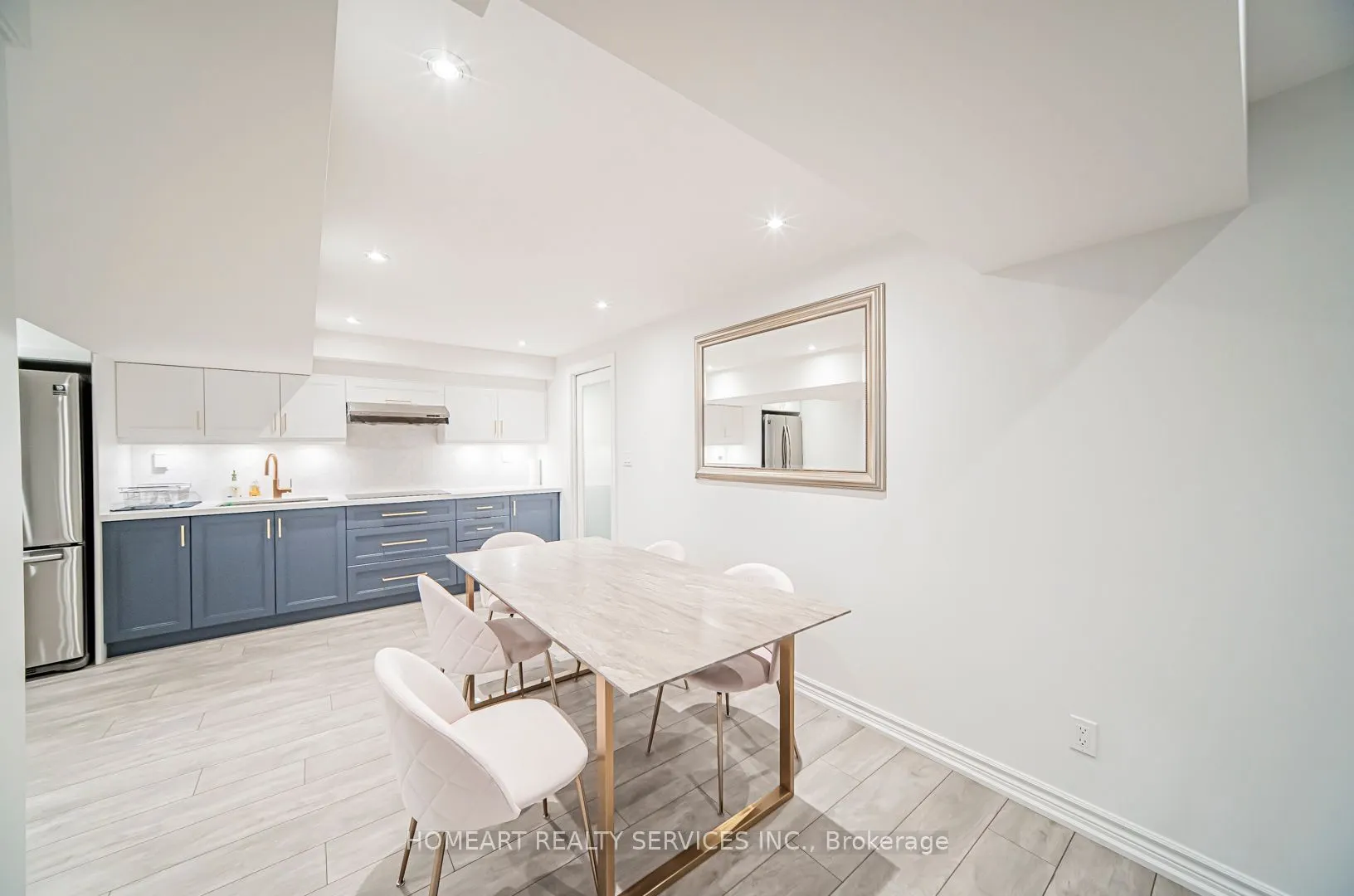 7 Crockart Lane