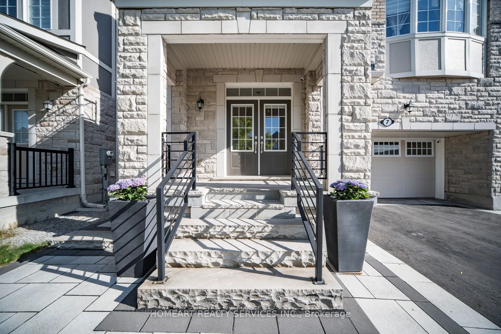 7 Crockart Lane