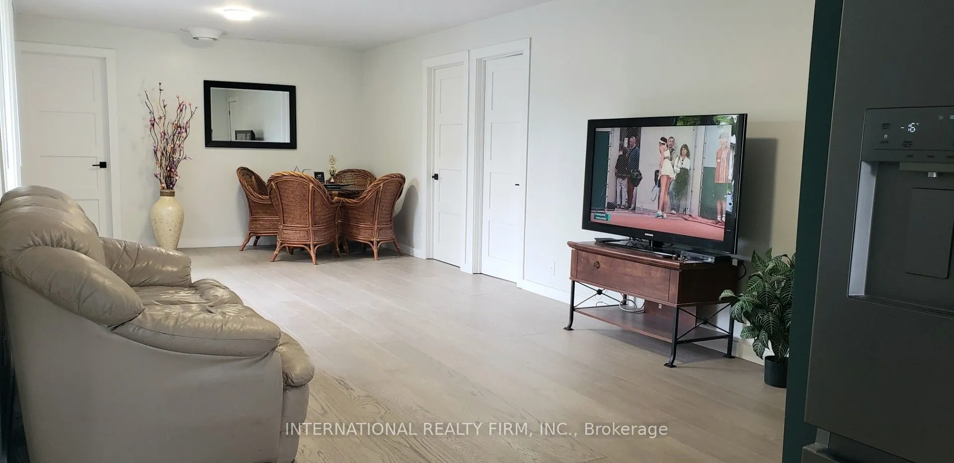 355 Hollywood Drive
