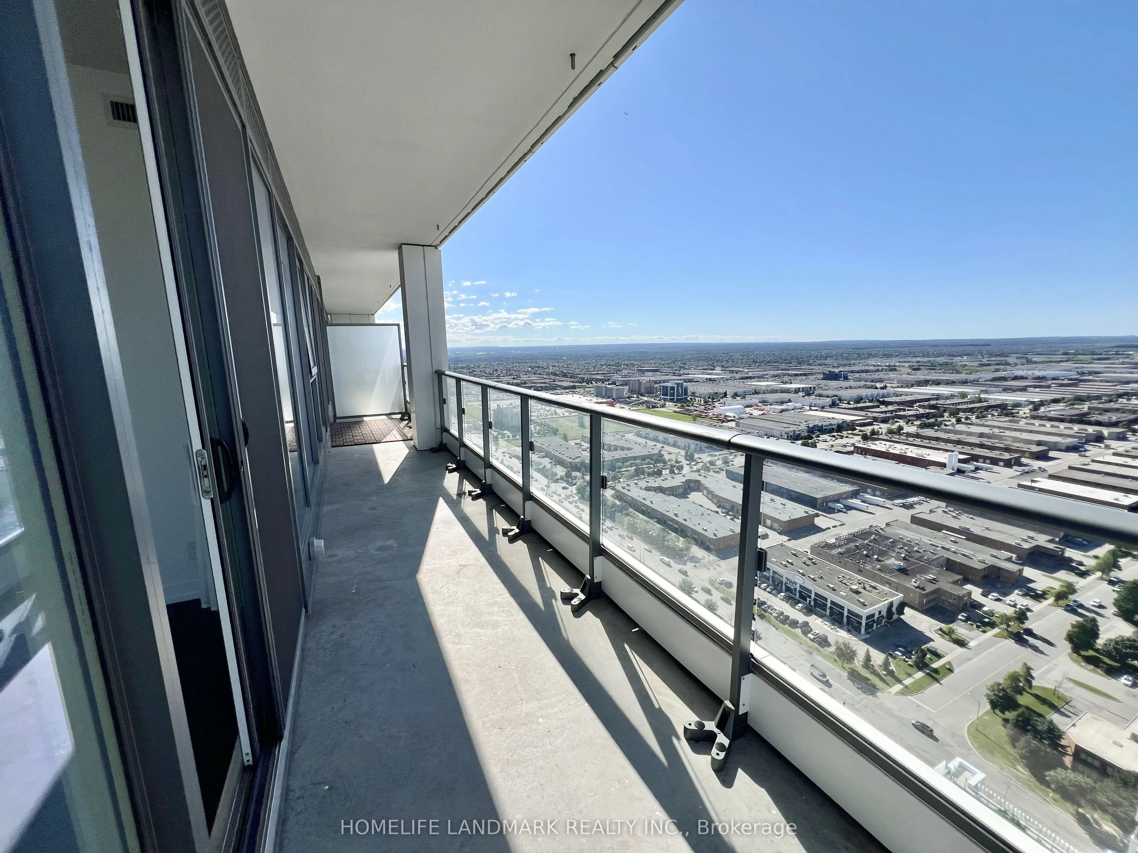 5 Buttermill Avenue, #3702