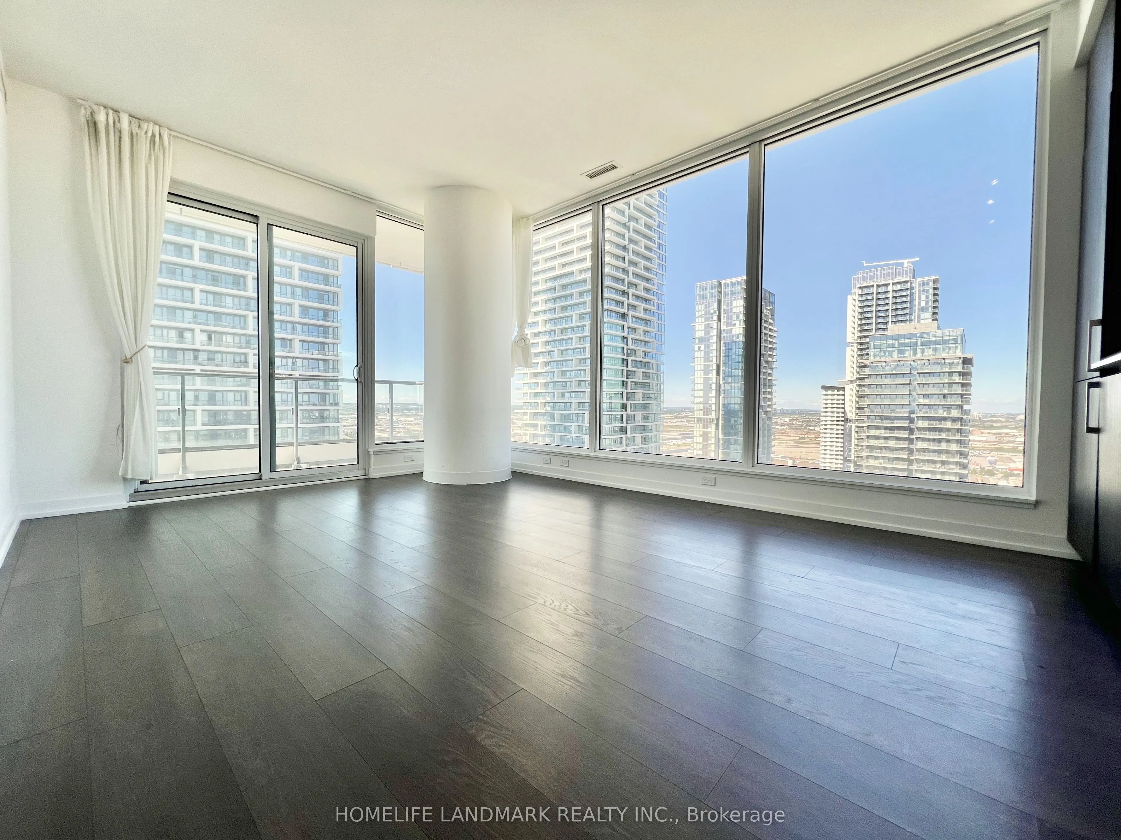 5 Buttermill Avenue, #3702